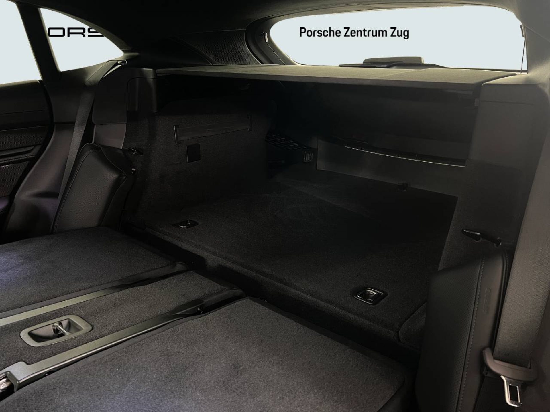 PORSCHE Taycan Turbo Sport Turismo-image-25