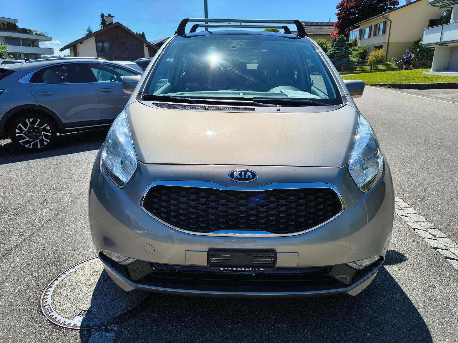 KIA Venga 1.6 CVVT Swiss Champion-image-1