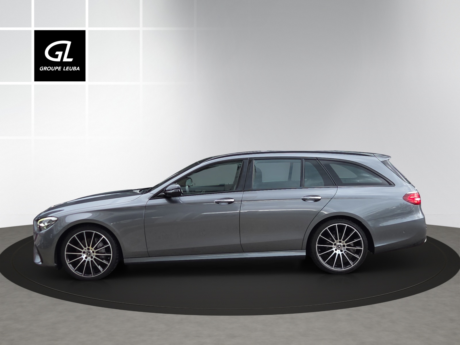 Image MERCEDES-BENZ E-220 E 220 d T AMG Line 9G-Tronic