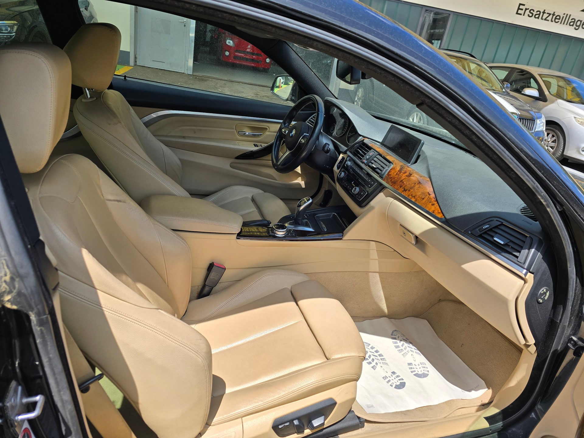 BMW 420i Coupé Sport Line Steptronic-image-9
