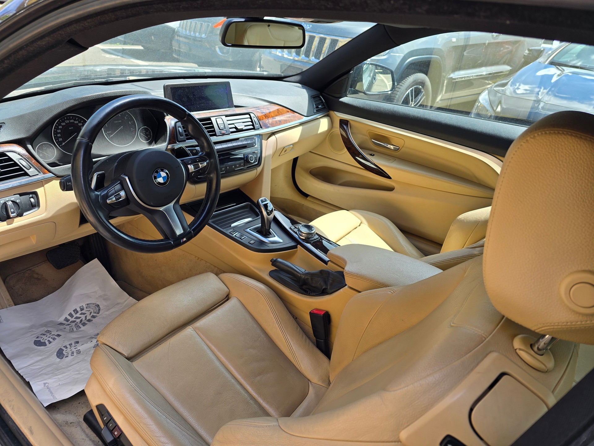 BMW 420i Coupé Sport Line Steptronic-image-6