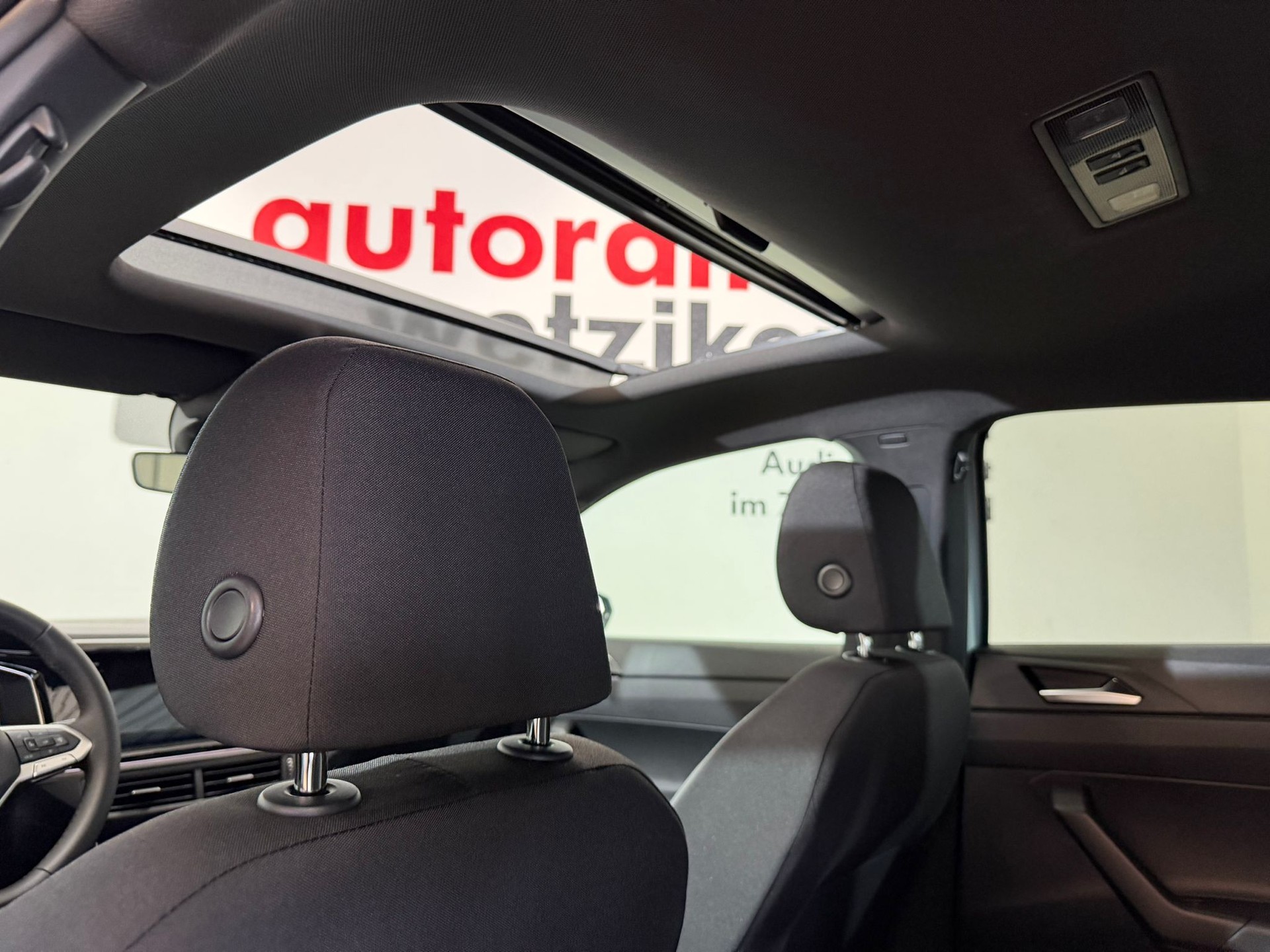 VW Polo 1.0 TSI Style Edition 50 DSG-image-10