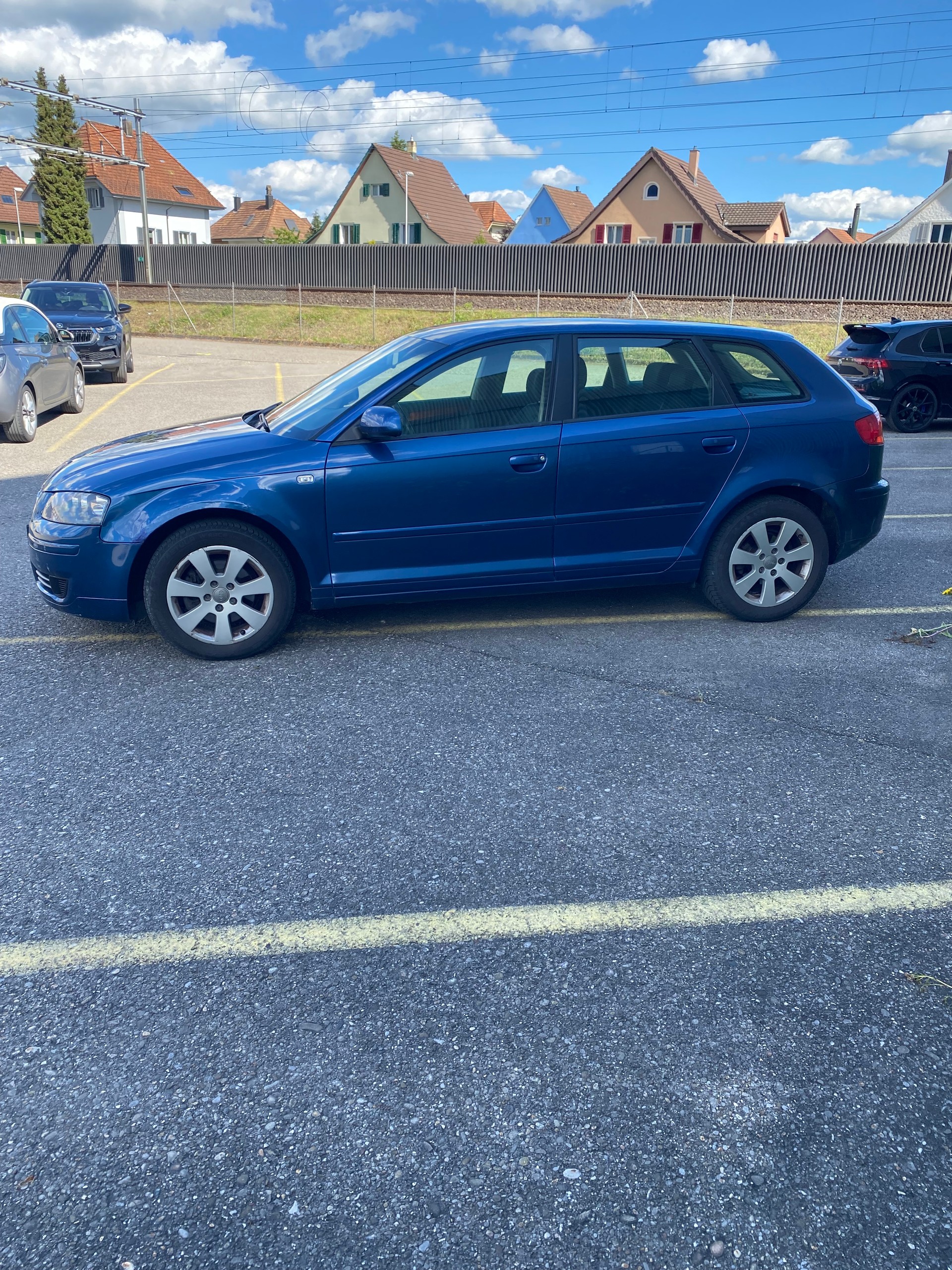 AUDI A3 Sportback 2.0 TDI Ambiente-image-6