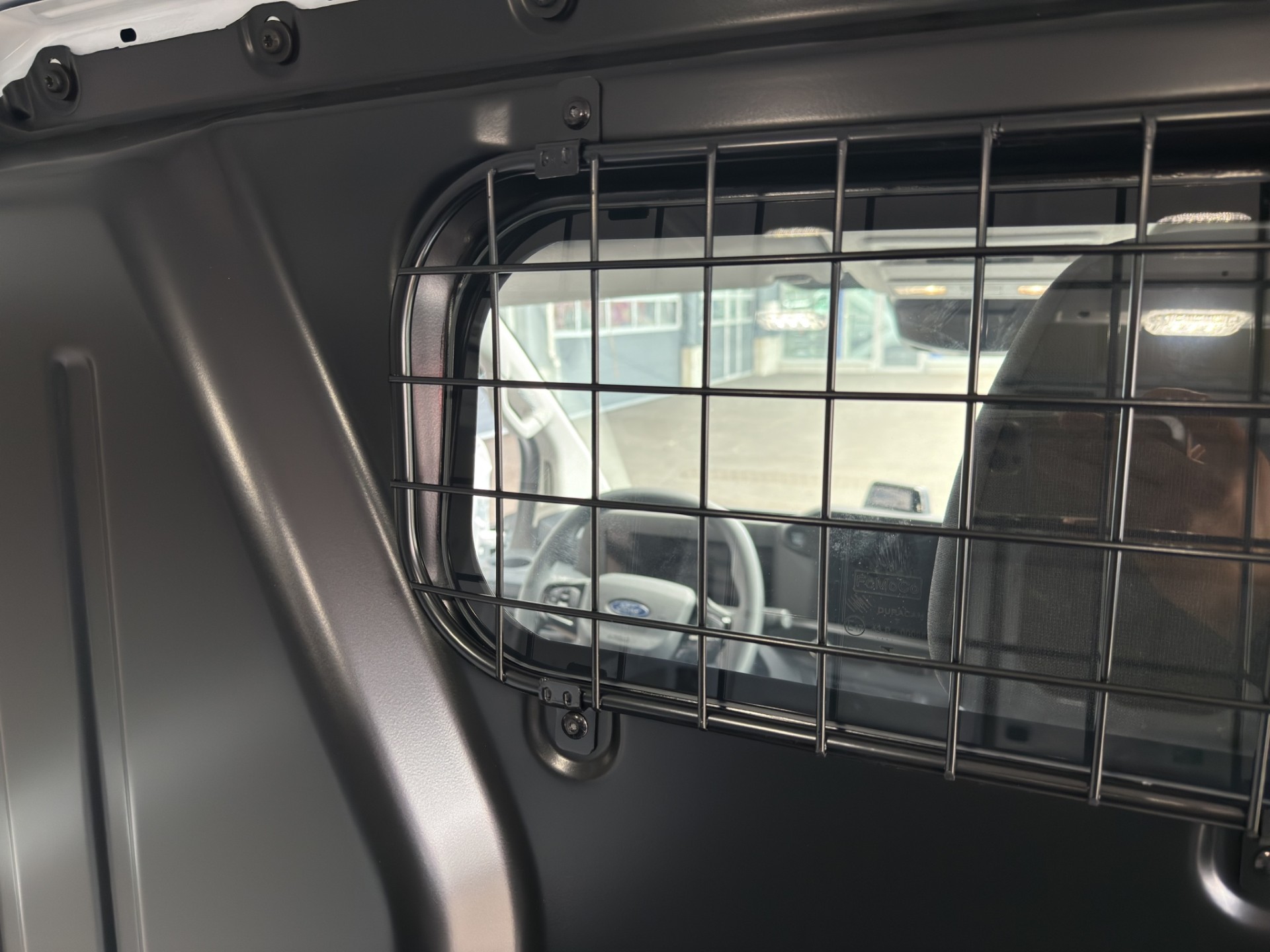 FORD Transit C Van 320 L1 2.0 EcoBlue 136 Trend-image-11