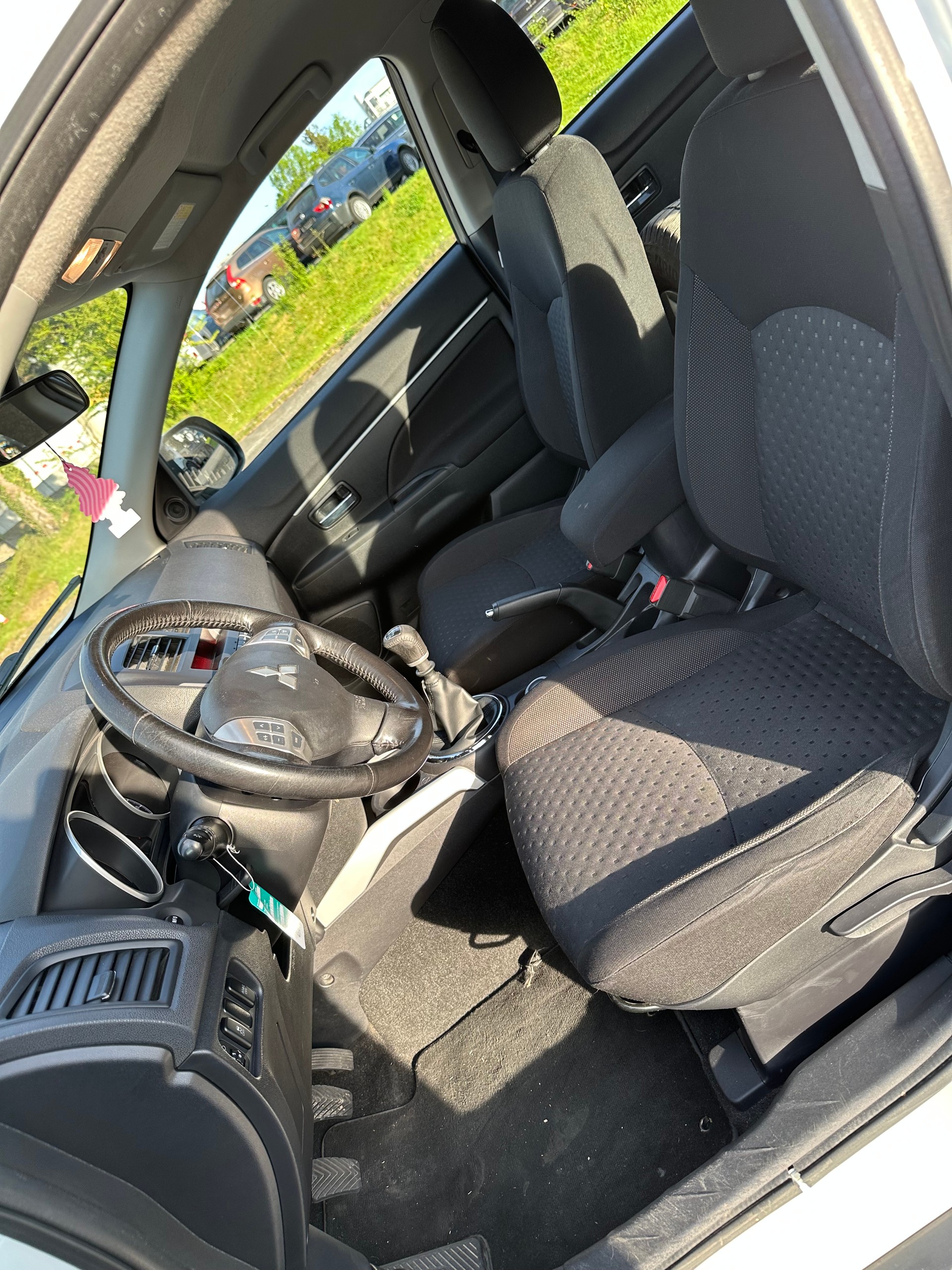 MITSUBISHI ASX 1.8 DID Intense 4WD-image-7