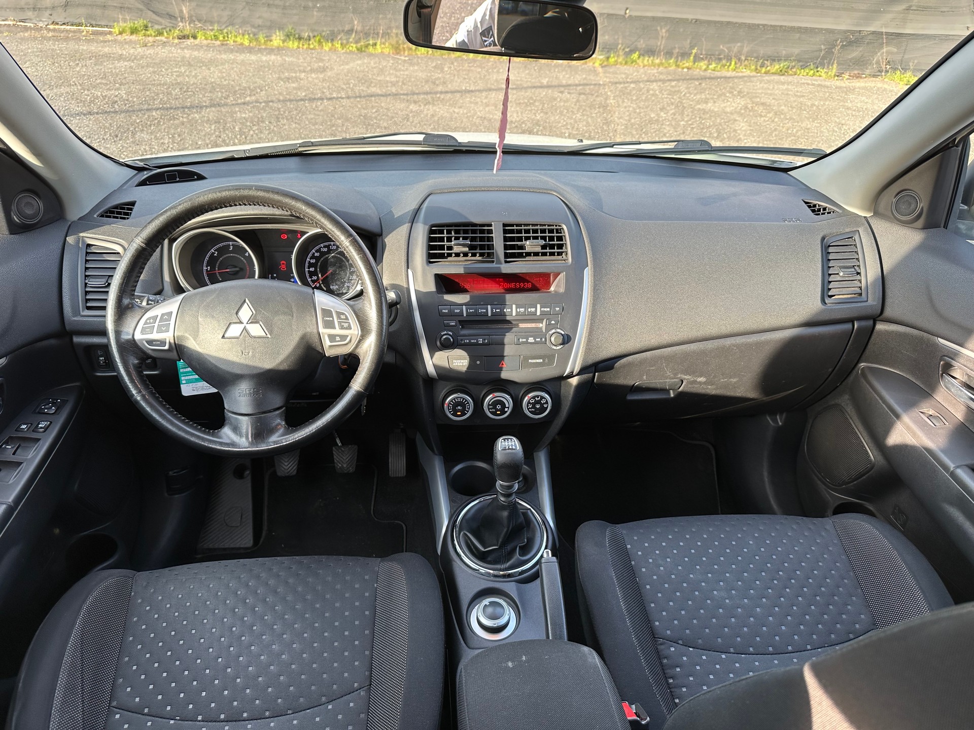 MITSUBISHI ASX 1.8 DID Intense 4WD-image-8