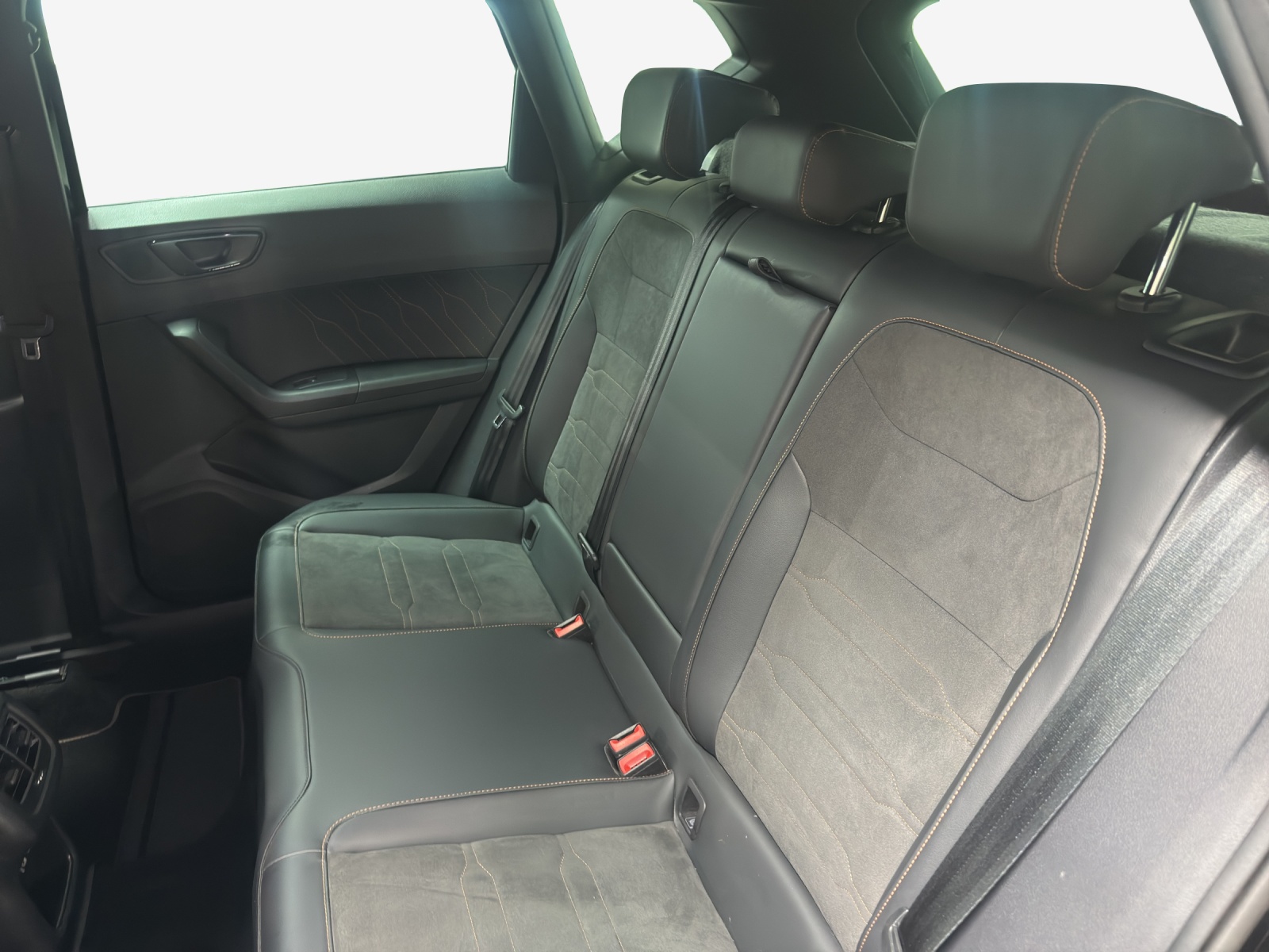CUPRA Ateca 2.0TSI VZ 4Drive DSG-image-11