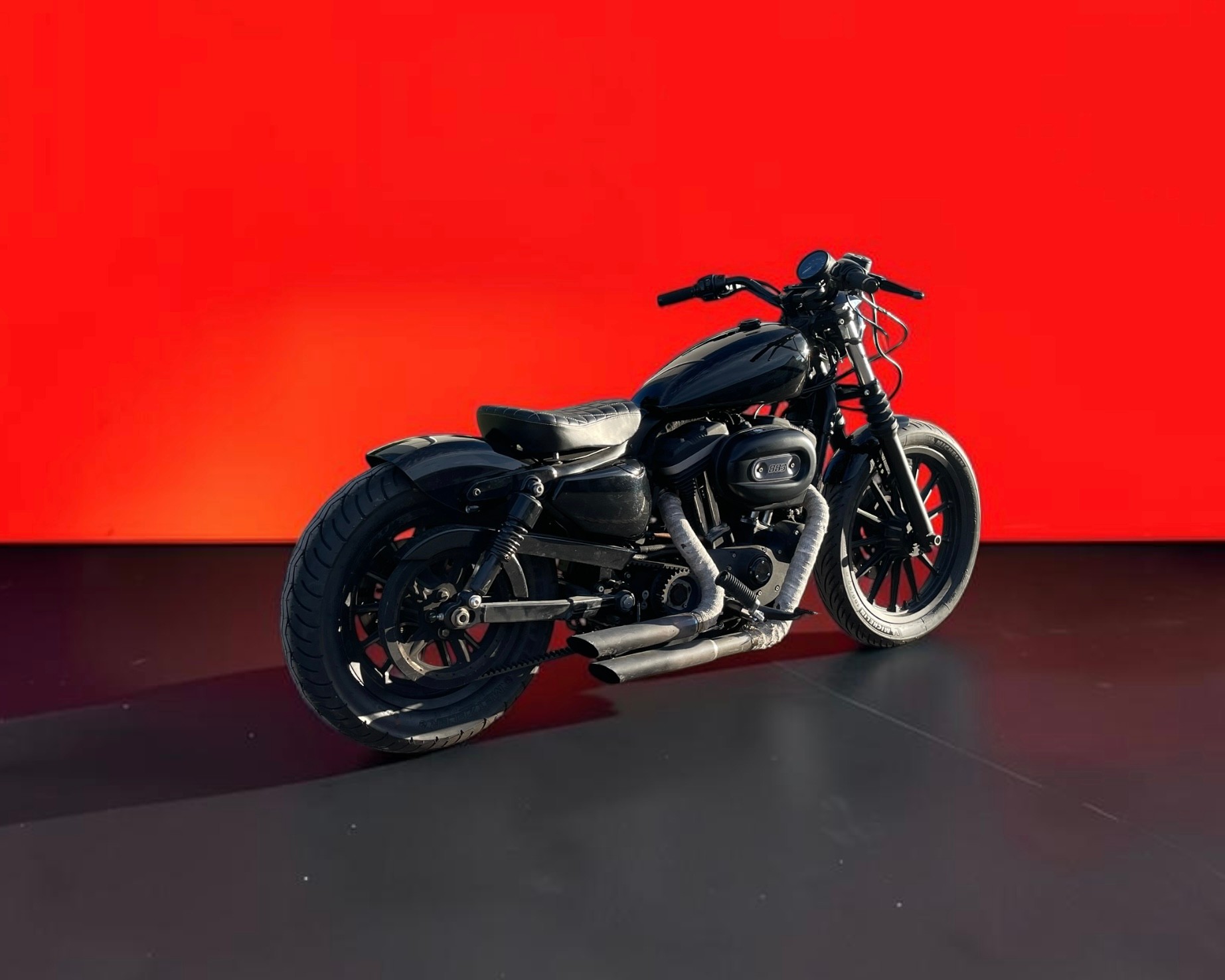HARLEY-DAVIDSON XL 883 N Iron-image-5