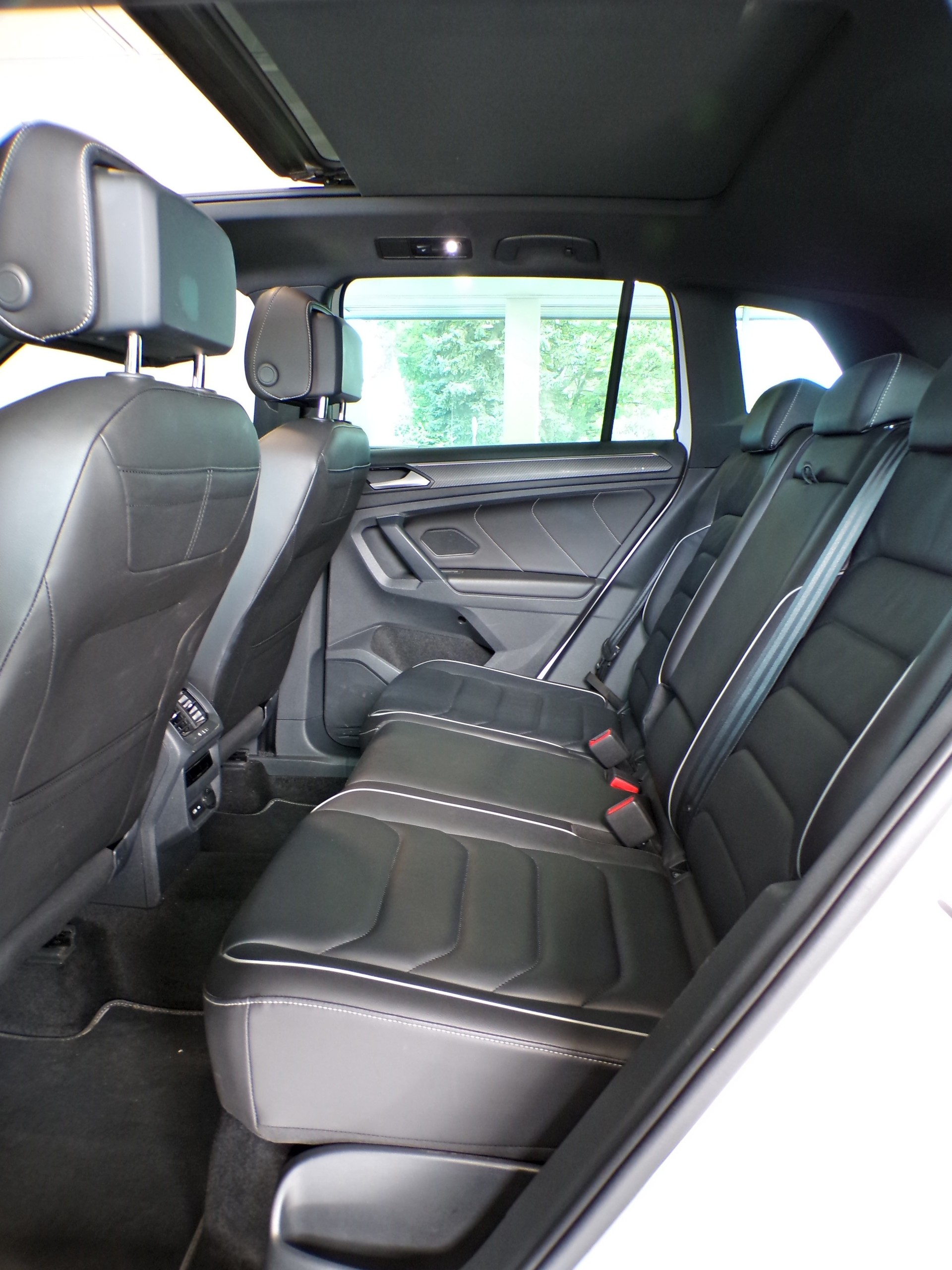 VW Tiguan 1.4TSI PHEV Selection DSG-image-15