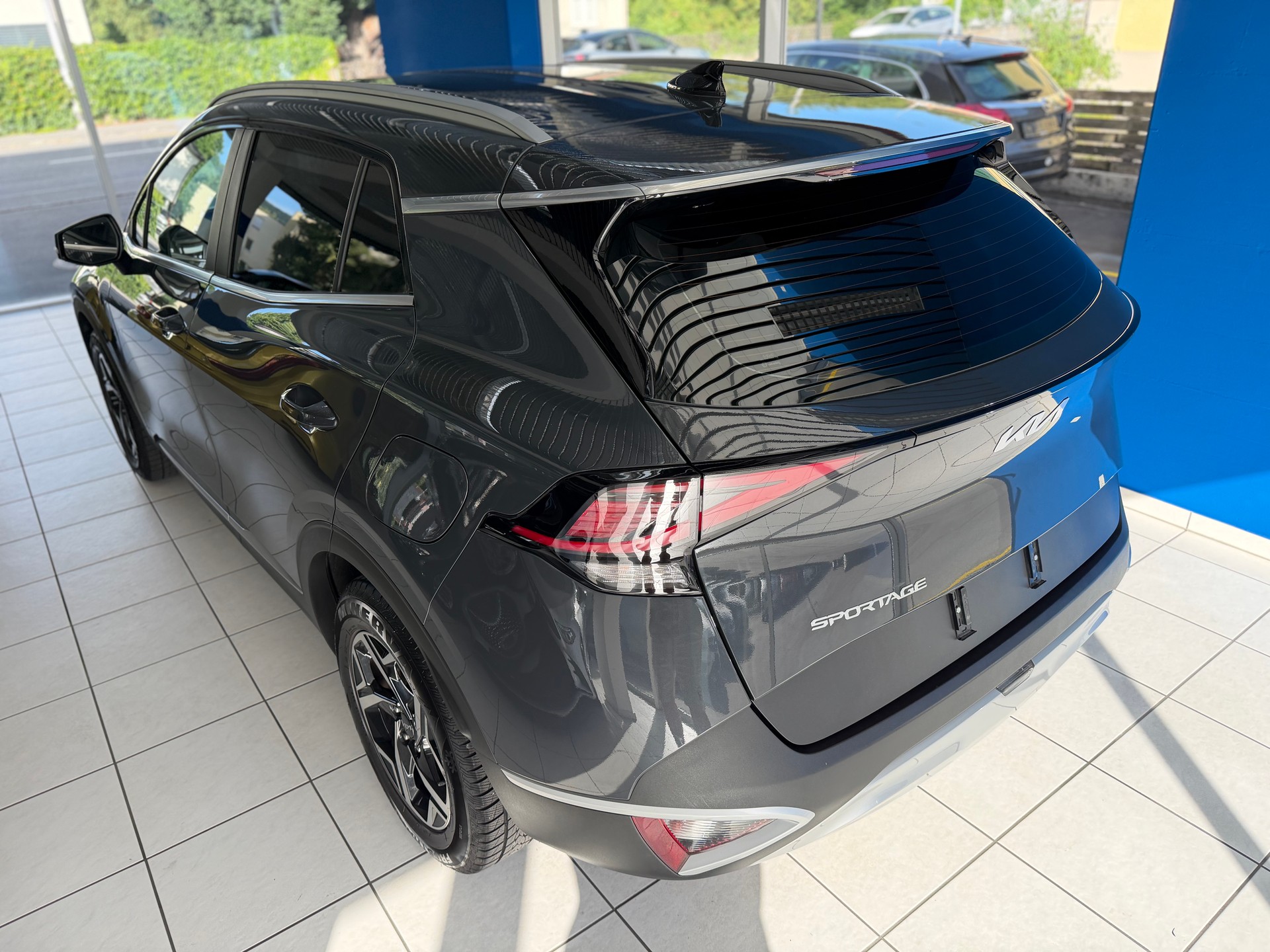 KIA Sportage 1.6T-GDi MHEV-image-6