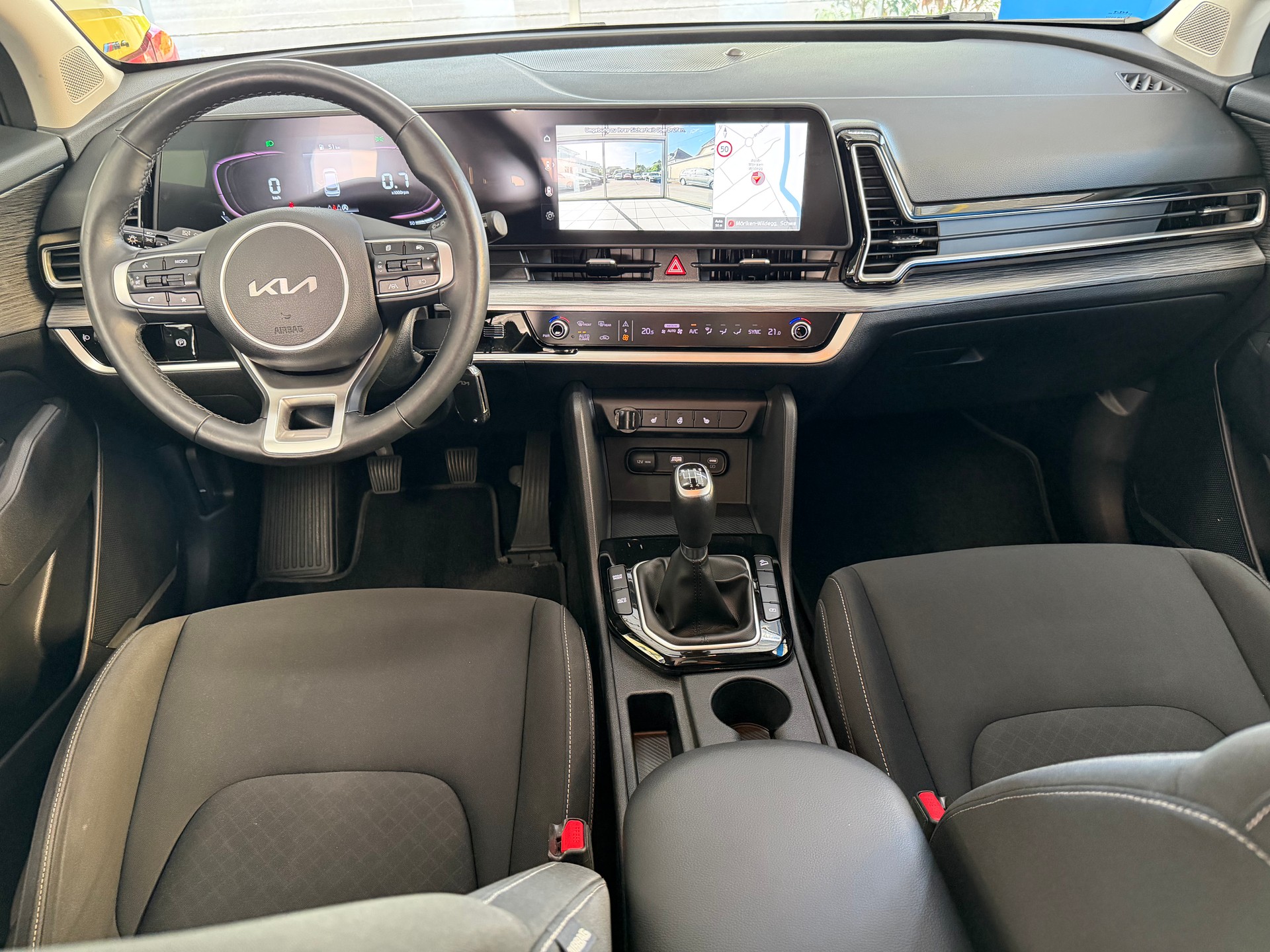 KIA Sportage 1.6T-GDi MHEV-image-10