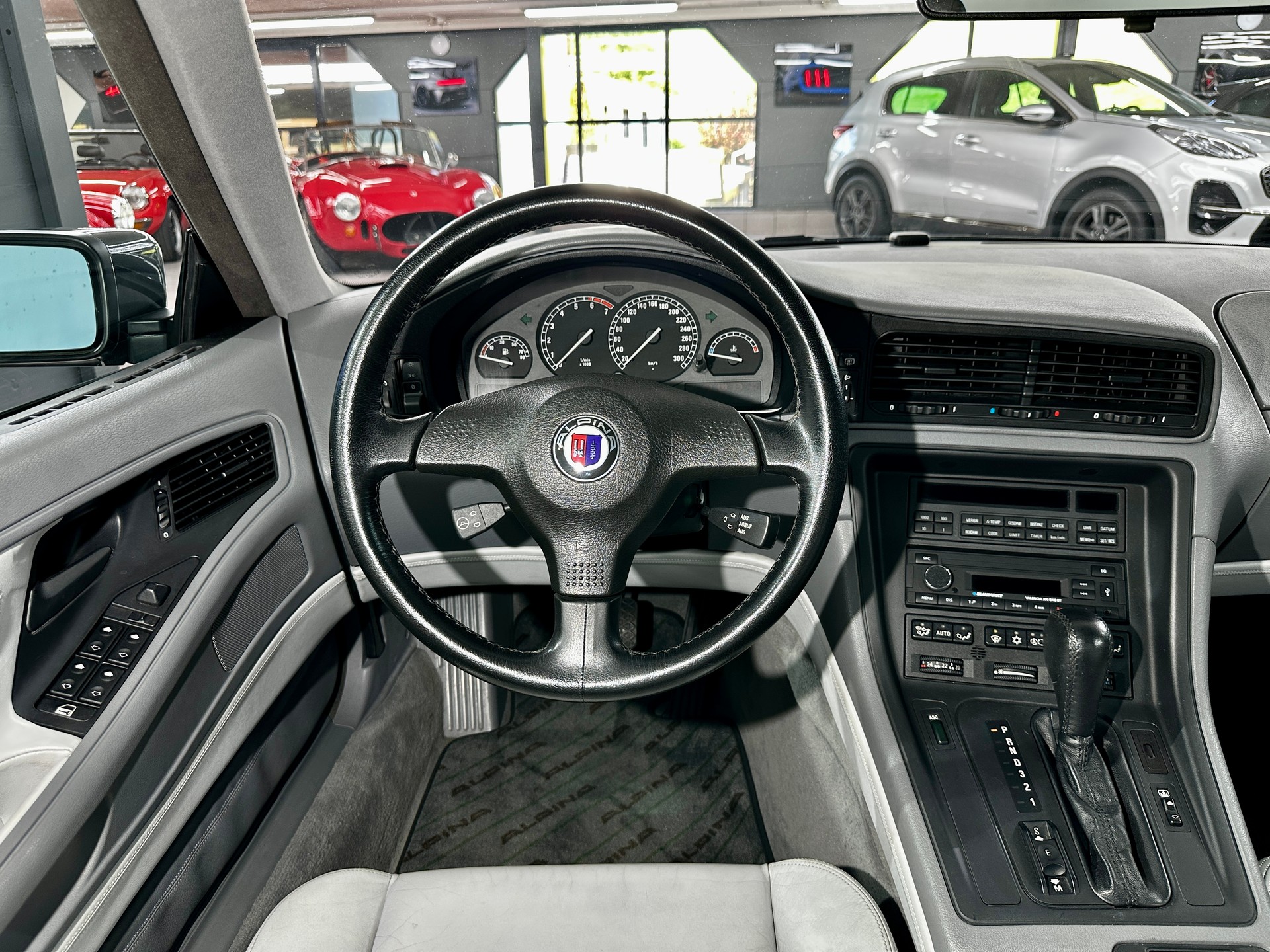 BMW ALPINA 850i A-image-18