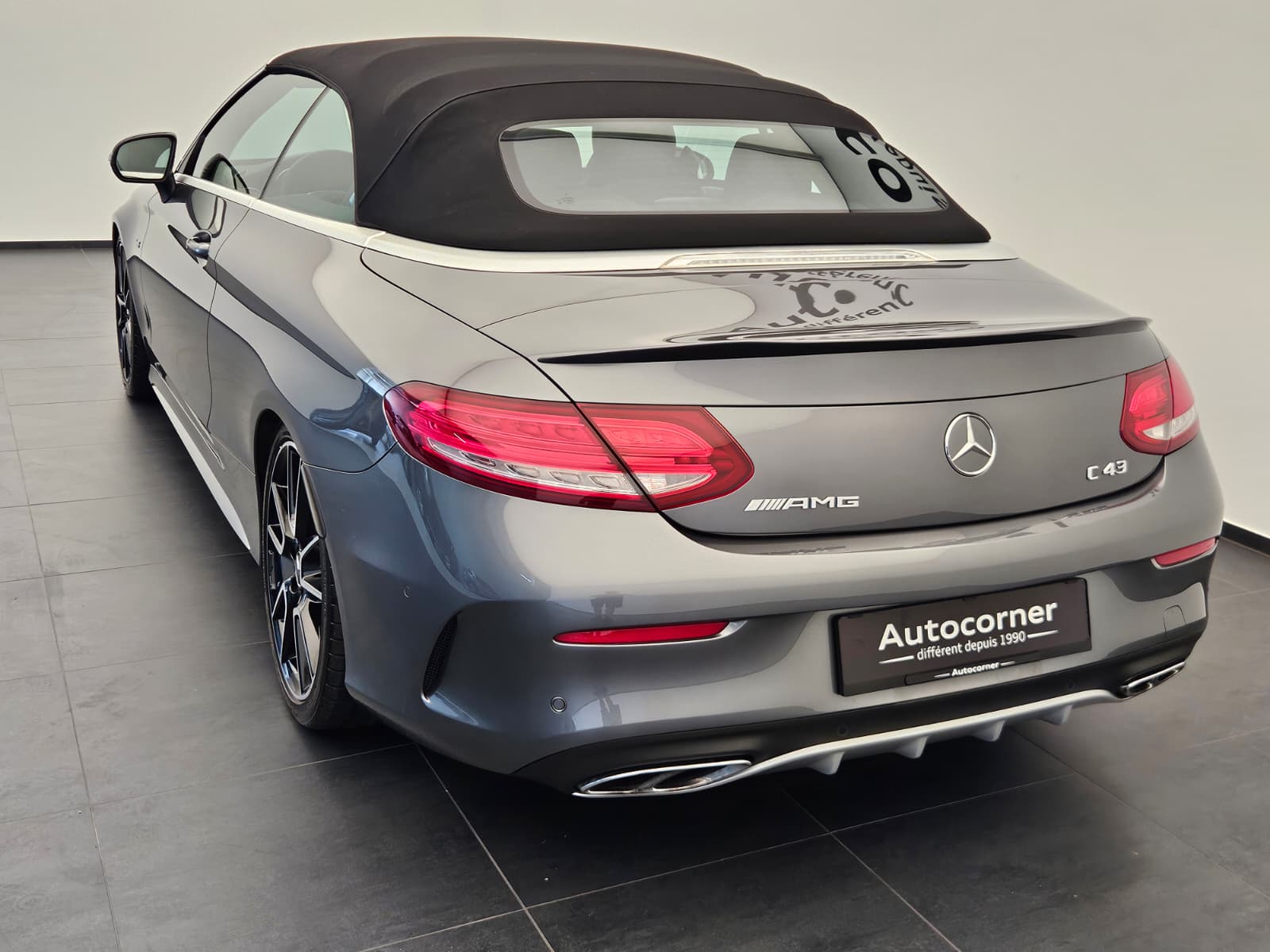 MERCEDES-BENZ C 43 Cabriolet AMG 4Matic 9G-Tronic-image-7