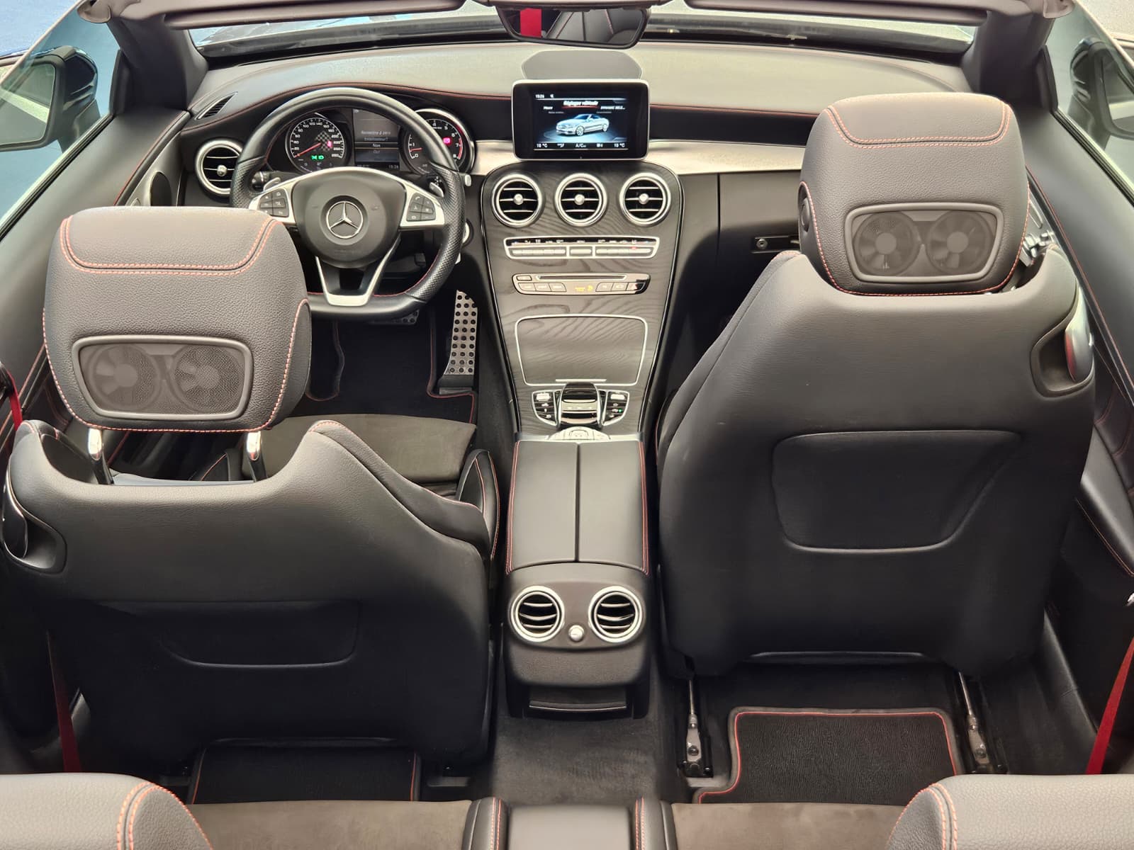 MERCEDES-BENZ C 43 Cabriolet AMG 4Matic 9G-Tronic-image-12