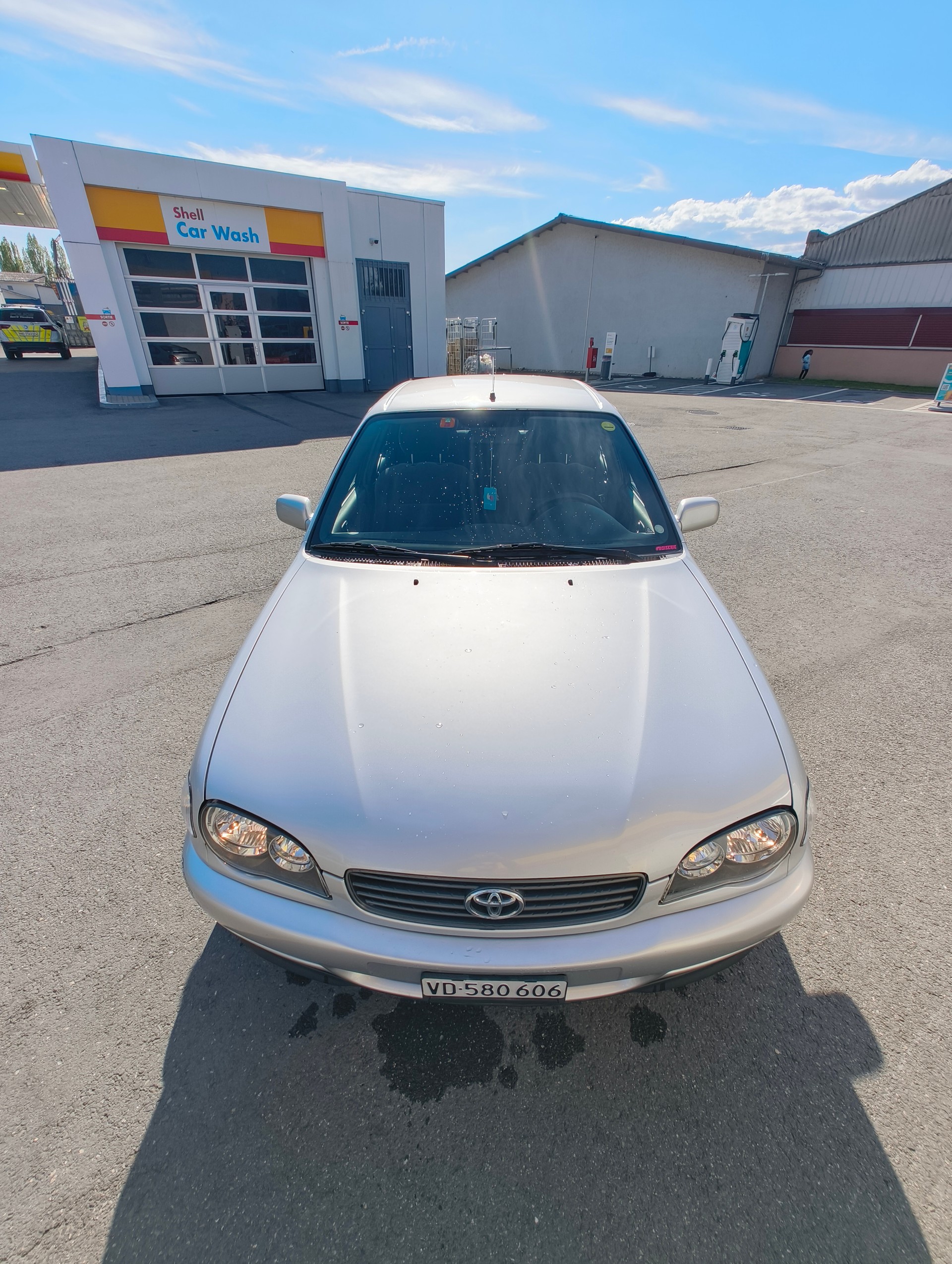 TOYOTA Corolla 1.6l Linea sol-image-3