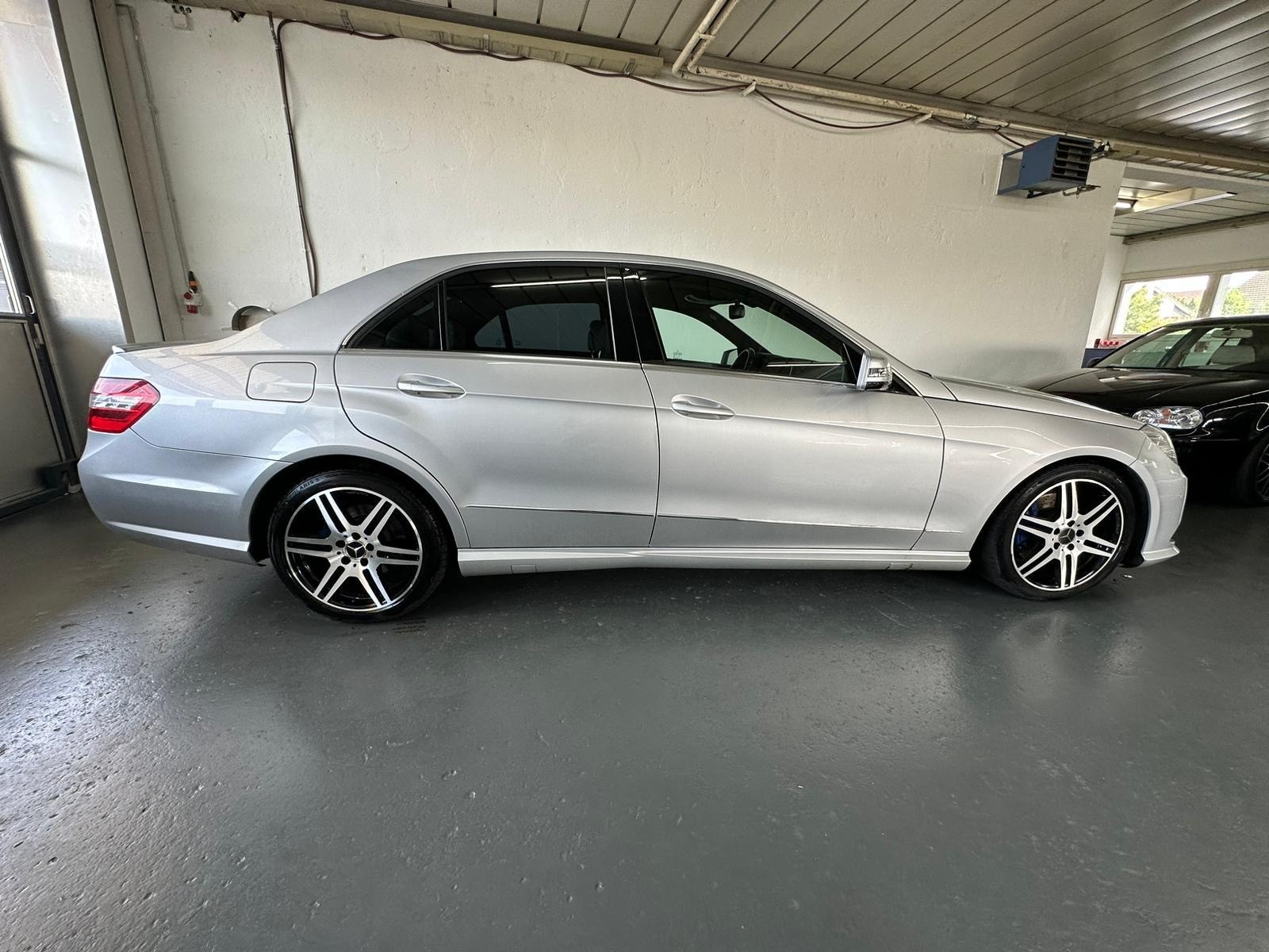MERCEDES-BENZ E 350 CGI BlueEfficiency Avantgarde 7G-Tronic-image-7