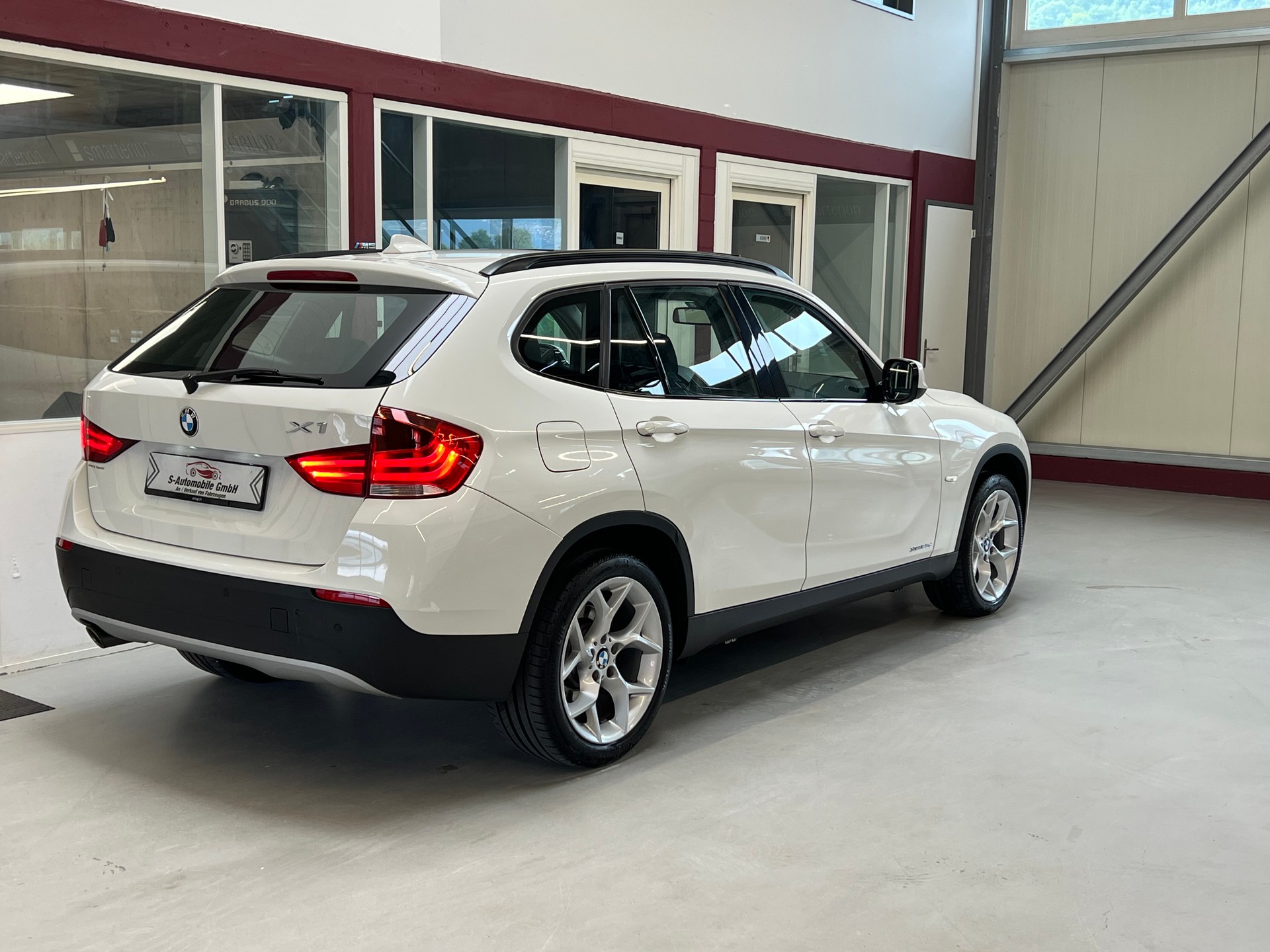 BMW X1 xDrive 23d Steptronic-image-7