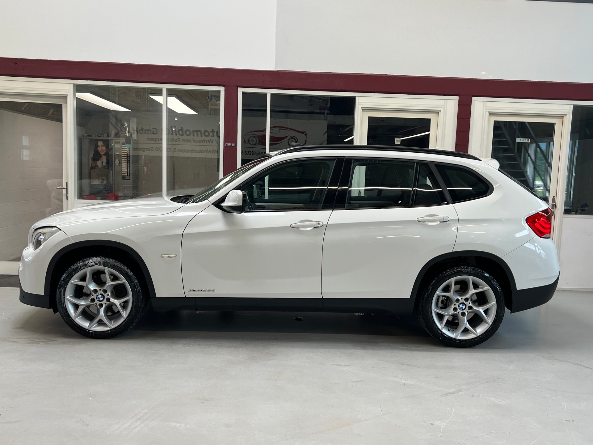 BMW X1 xDrive 23d Steptronic-image-3