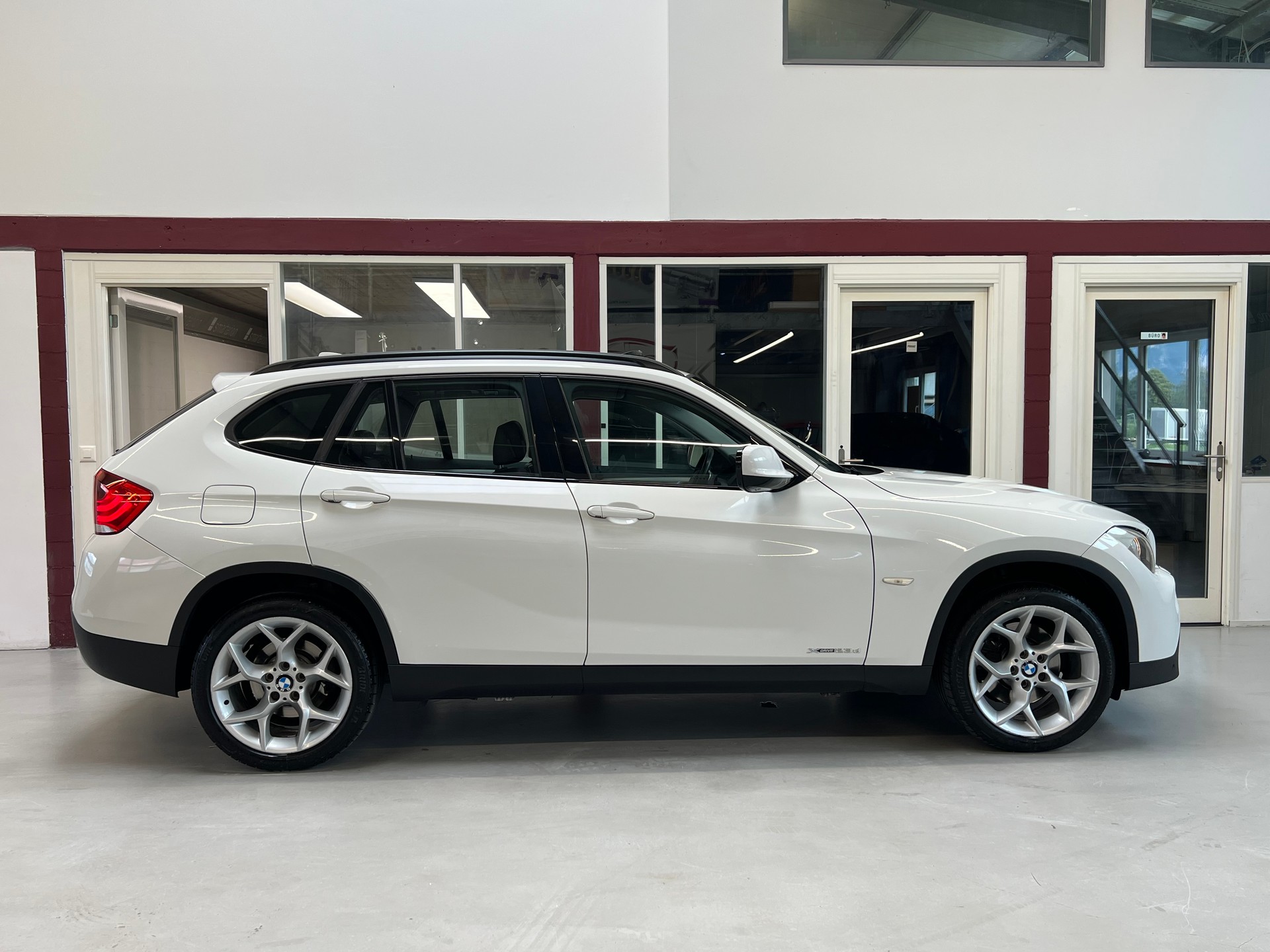 BMW X1 xDrive 23d Steptronic-image-8