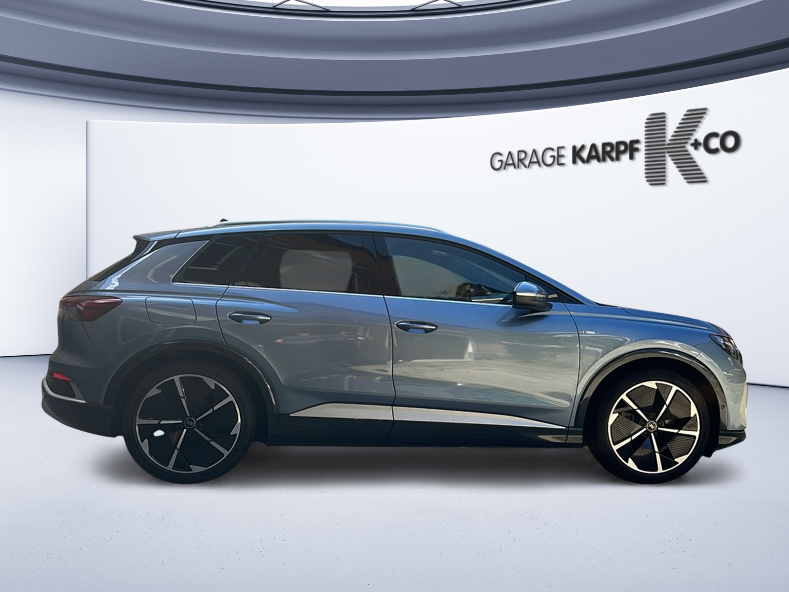 AUDI Q4 e-tron 50 quattro-image-5