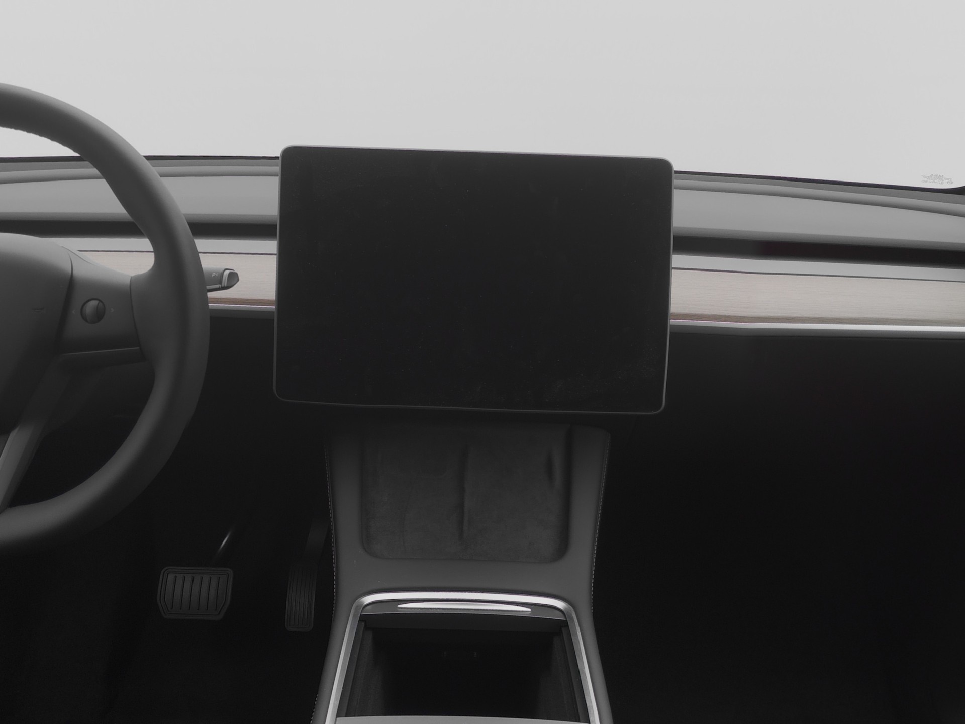 TESLA Model Y Long Range All-Wheel Drive-image-8