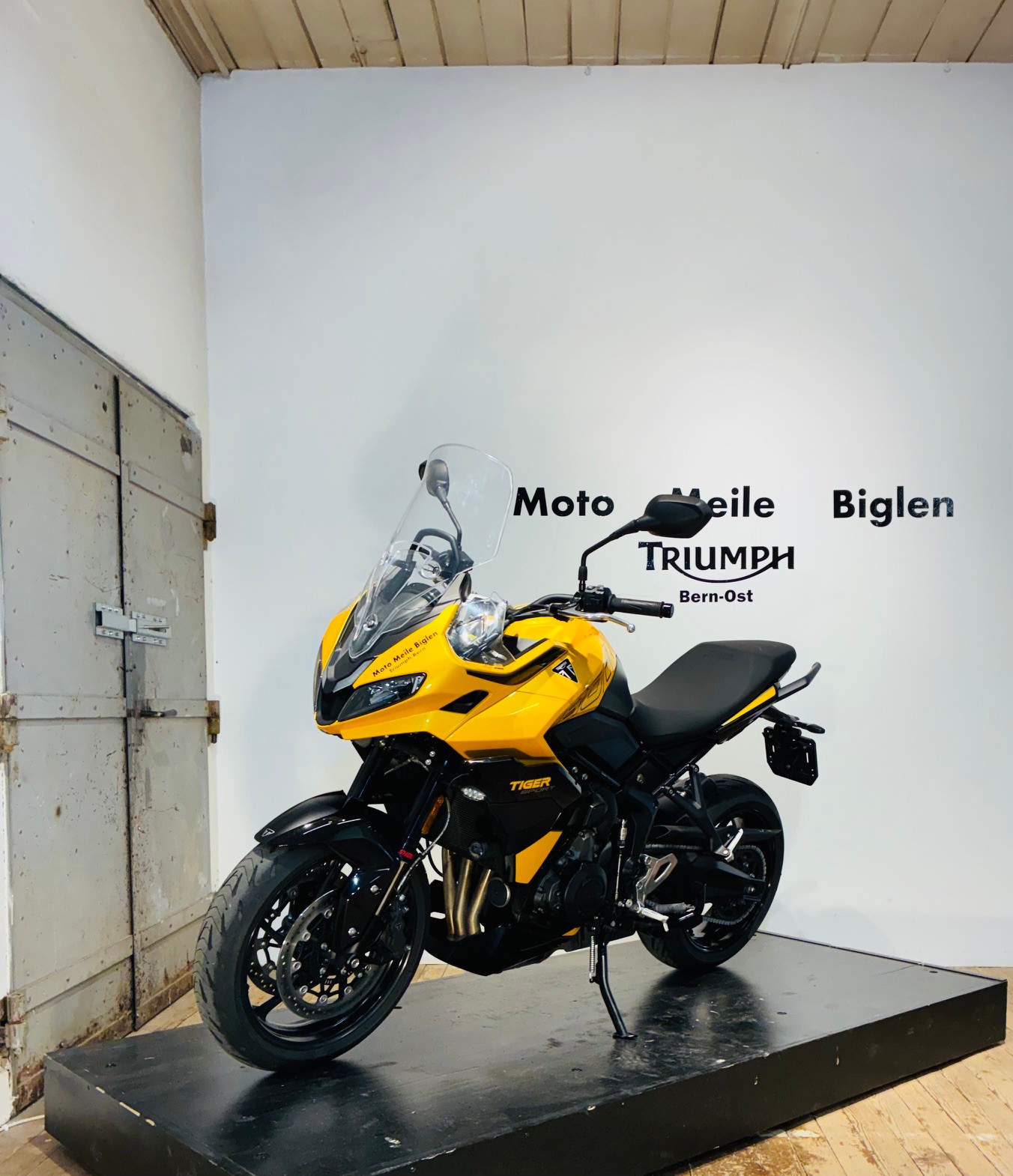 TRIUMPH Tiger Sport 800-showroom-element-1
