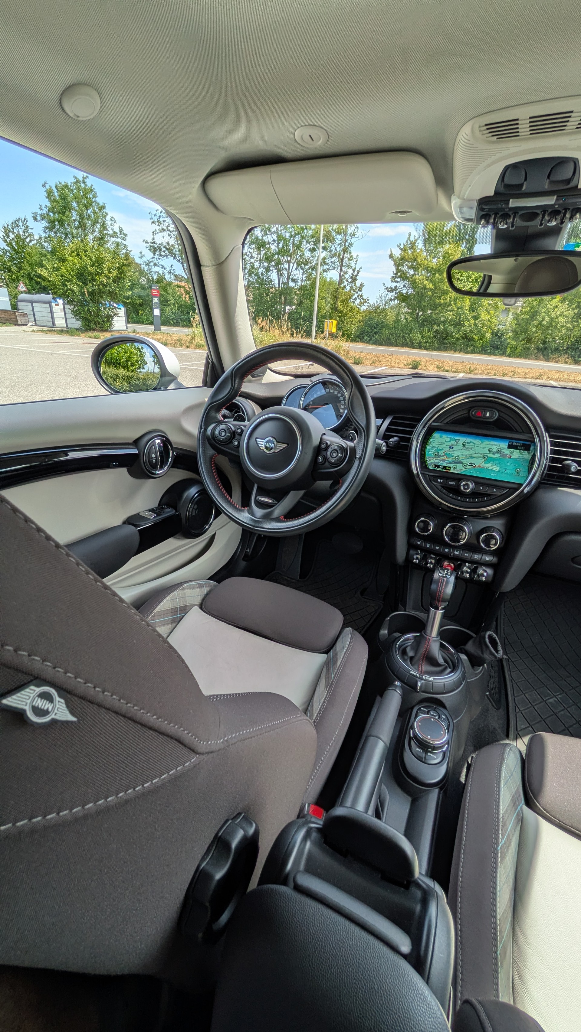 MINI 2.0 SD Cooper Trafalgar SAG-image-3
