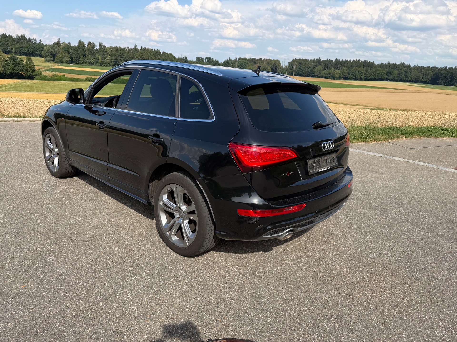 AUDI Q5 3.0 TDI quattro S-tronic-image-4