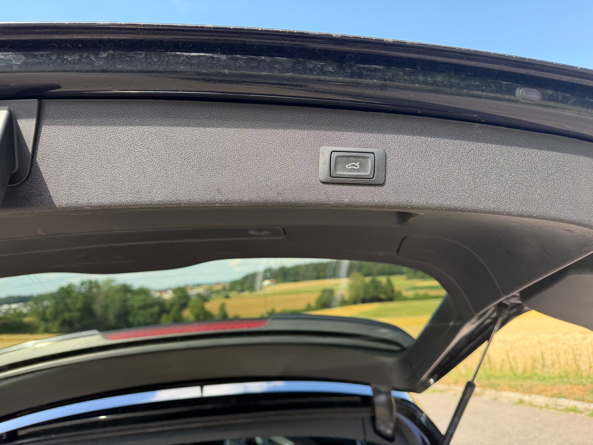 AUDI Q5 3.0 TDI quattro S-tronic-image-6