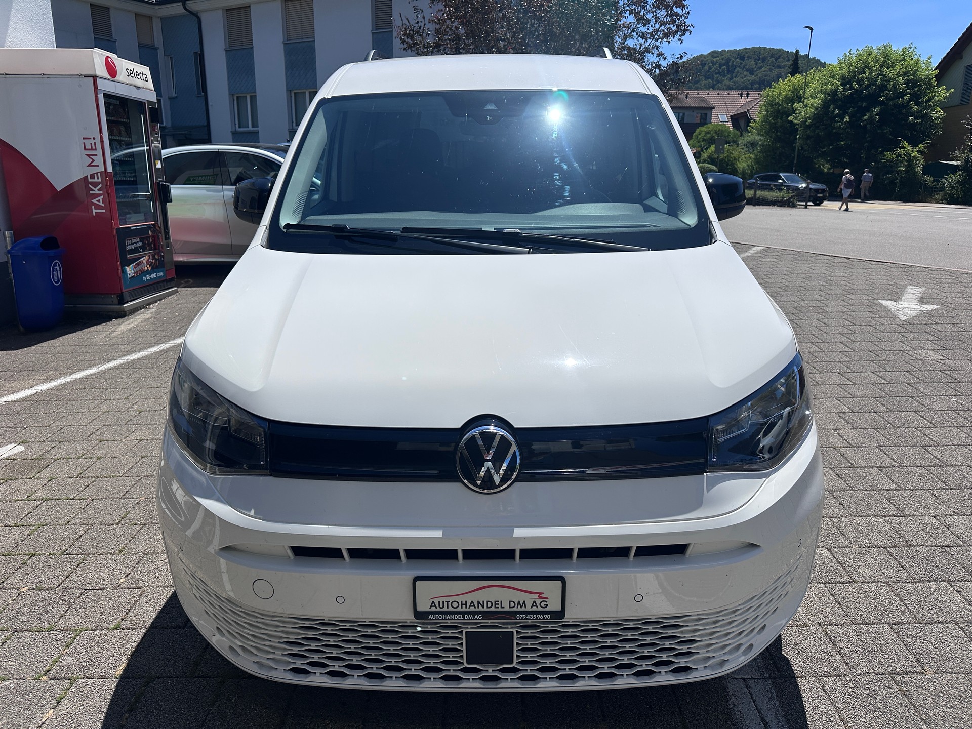 VW Caddy 2.0 TDI Liberty DSG-image-0