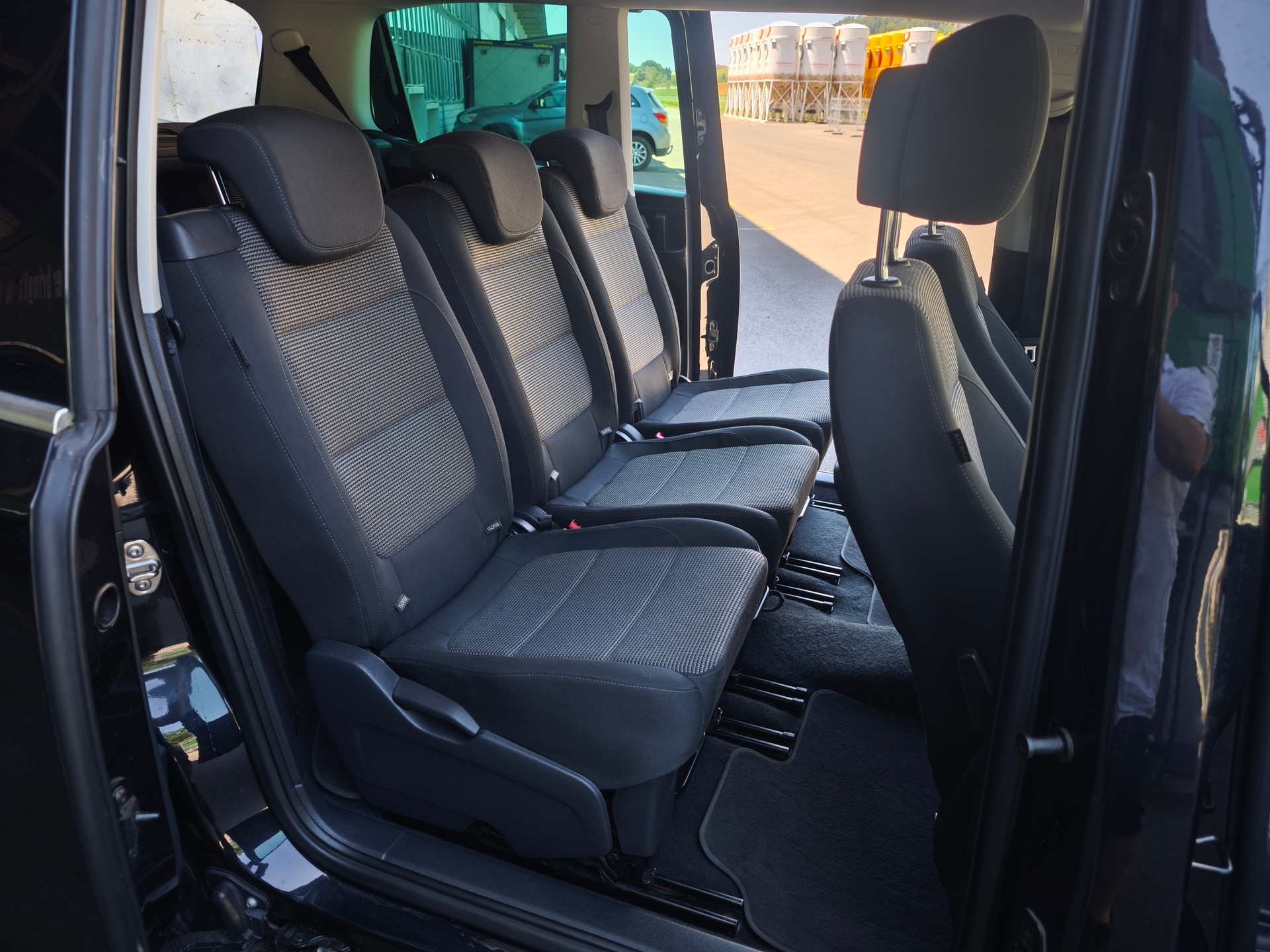 VW Sharan 2.0 TDI BlueMotion Technology Design-image-7
