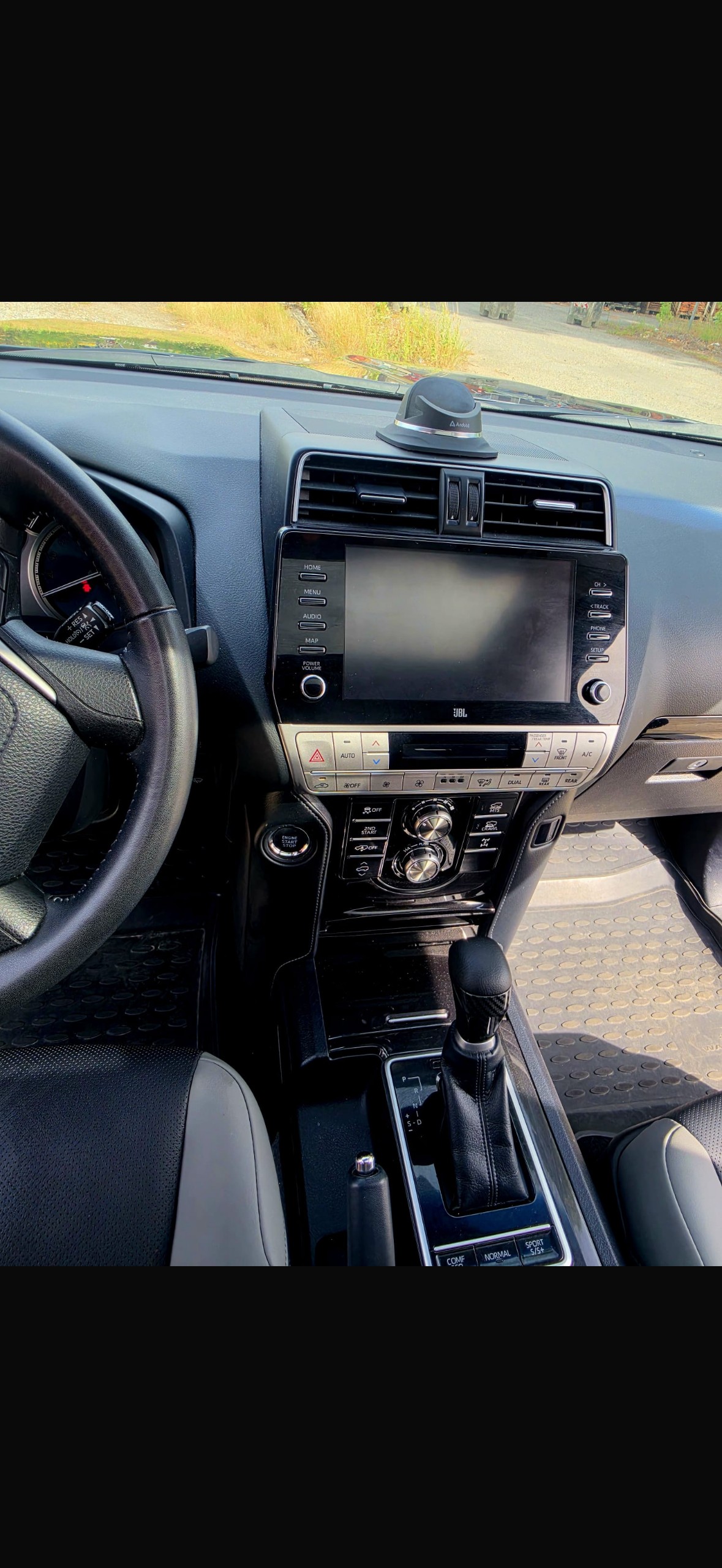 TOYOTA 2.8 D 204 Invincible-image-9