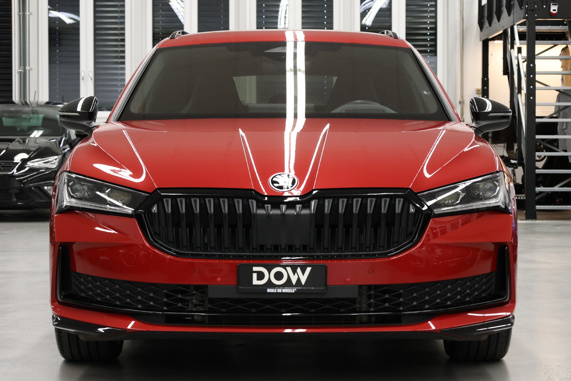 SKODA Superb Combi 2.0 TDI Sportline 4x4 DSG-image-4