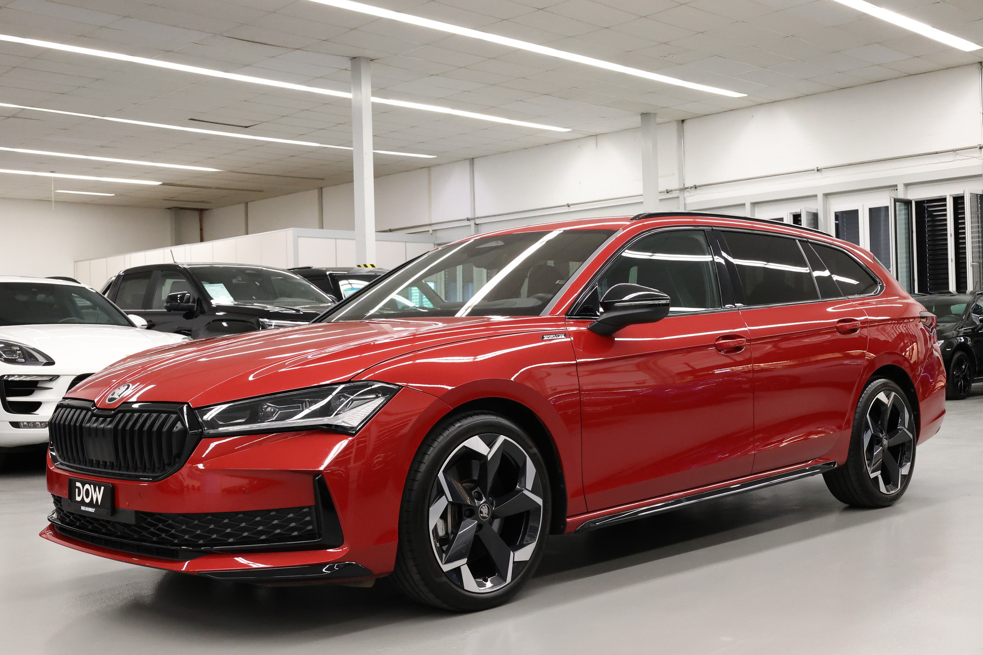 SKODA Superb Combi 2.0 TDI Sportline 4x4 DSG-image-1