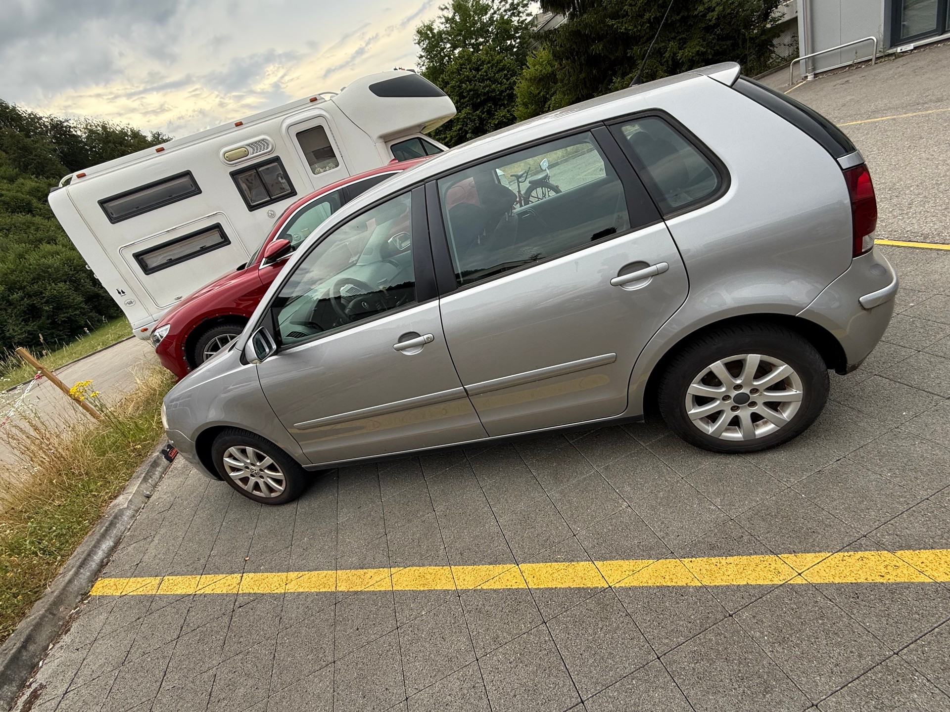 VW POLO-image-4