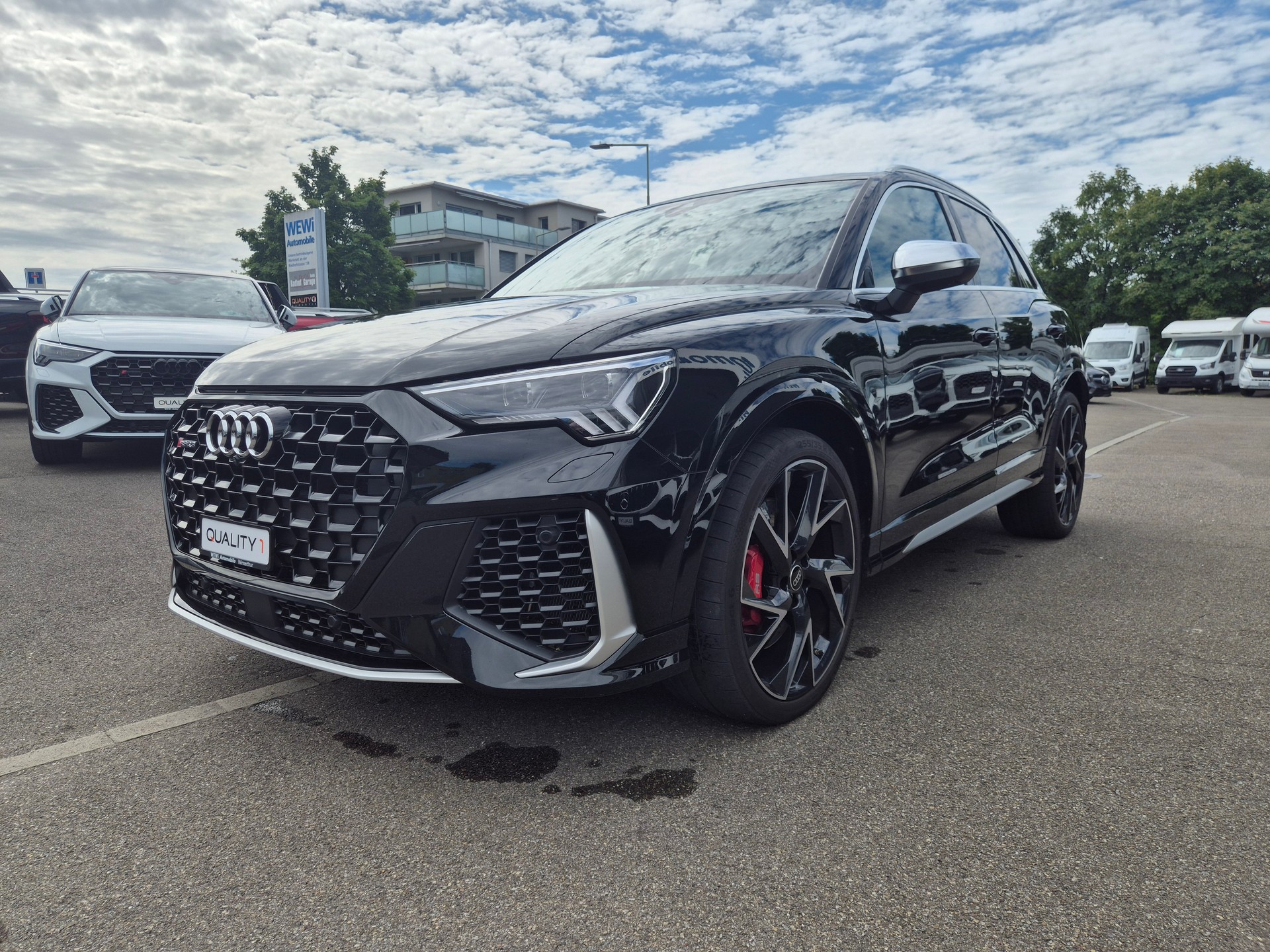 AUDI RS Q3 2.5 TFSI quattro S tronic-image-8