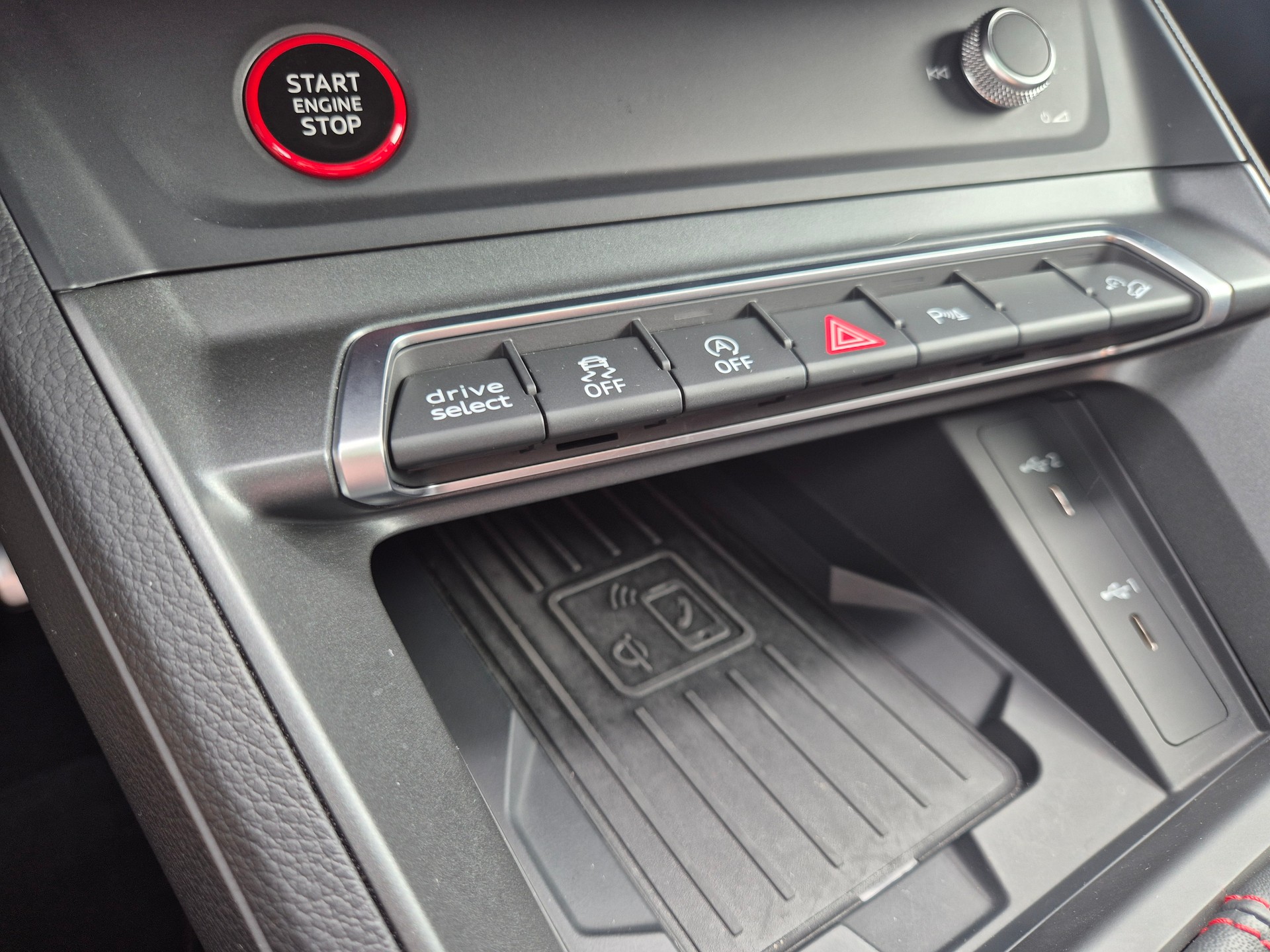 AUDI RS Q3 2.5 TFSI quattro S tronic-image-20
