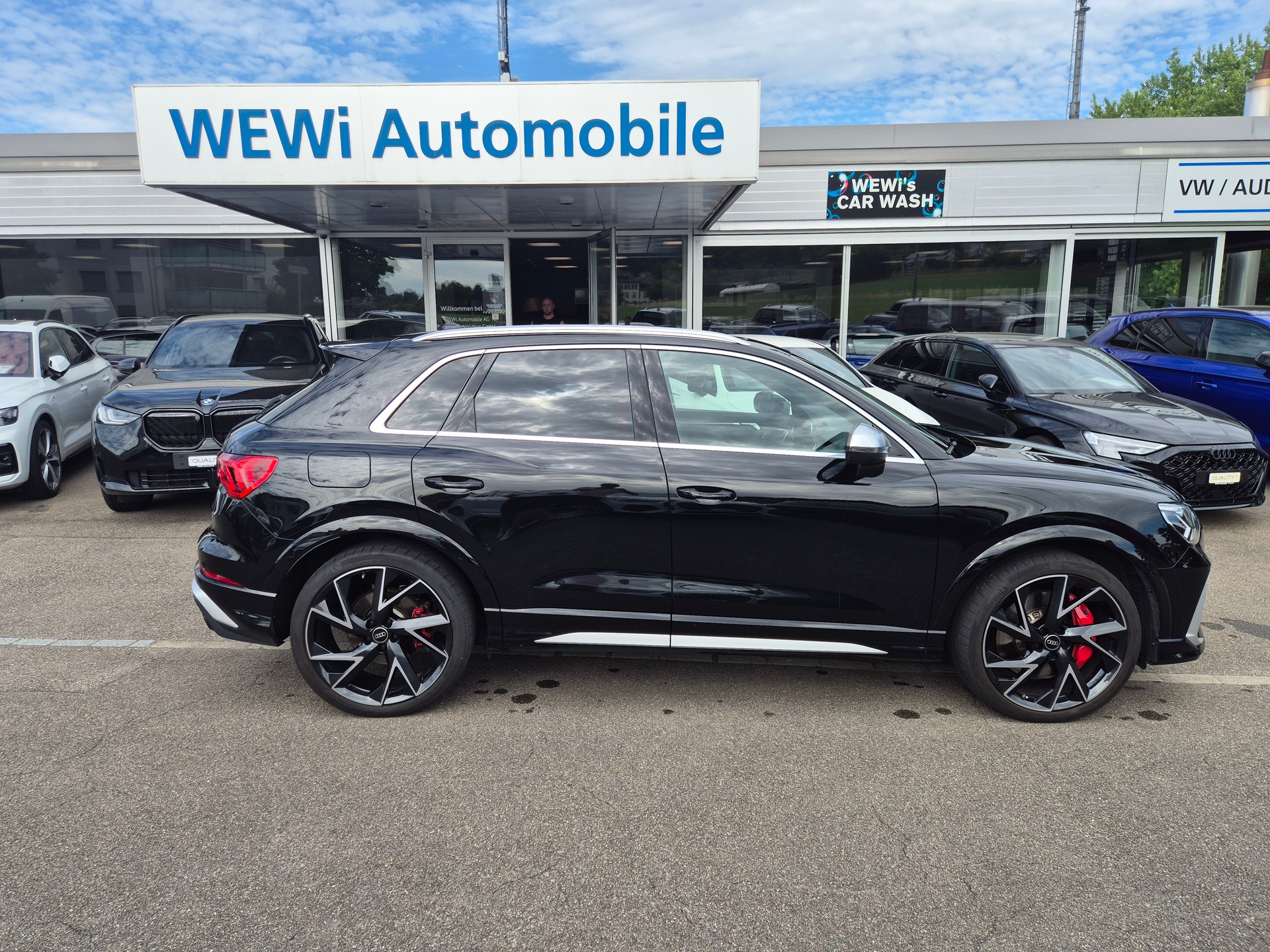 AUDI RS Q3 2.5 TFSI quattro S tronic-image-3