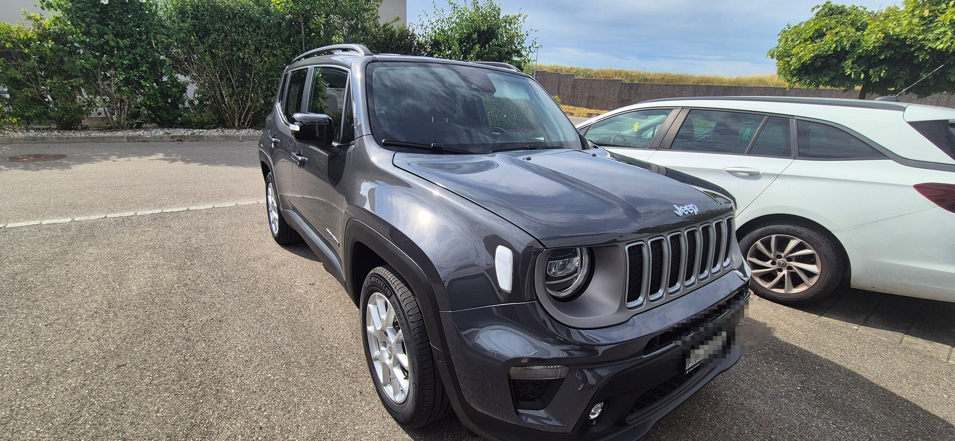 JEEP 1.5 Turbo Swiss Limited-image-0