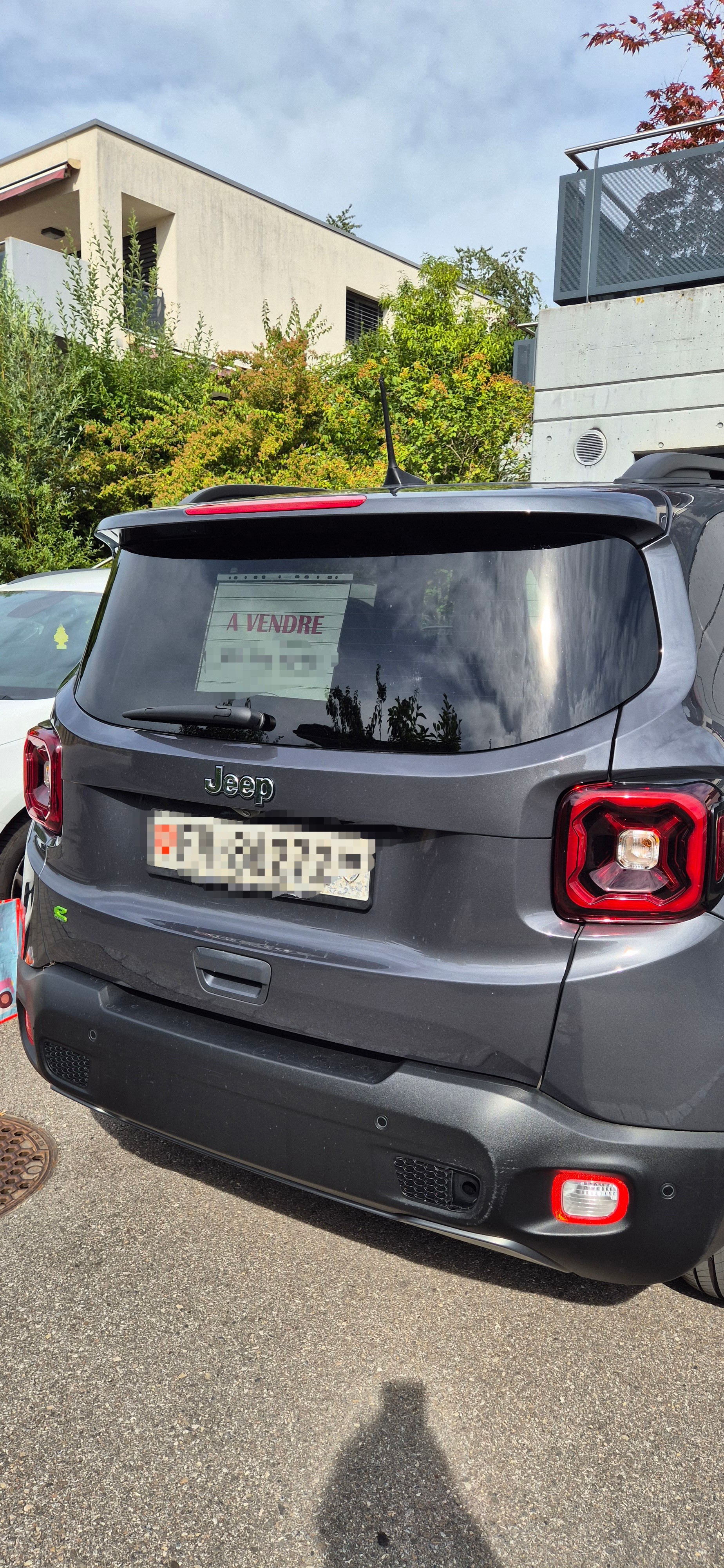 JEEP 1.5 Turbo Swiss Limited-image-4