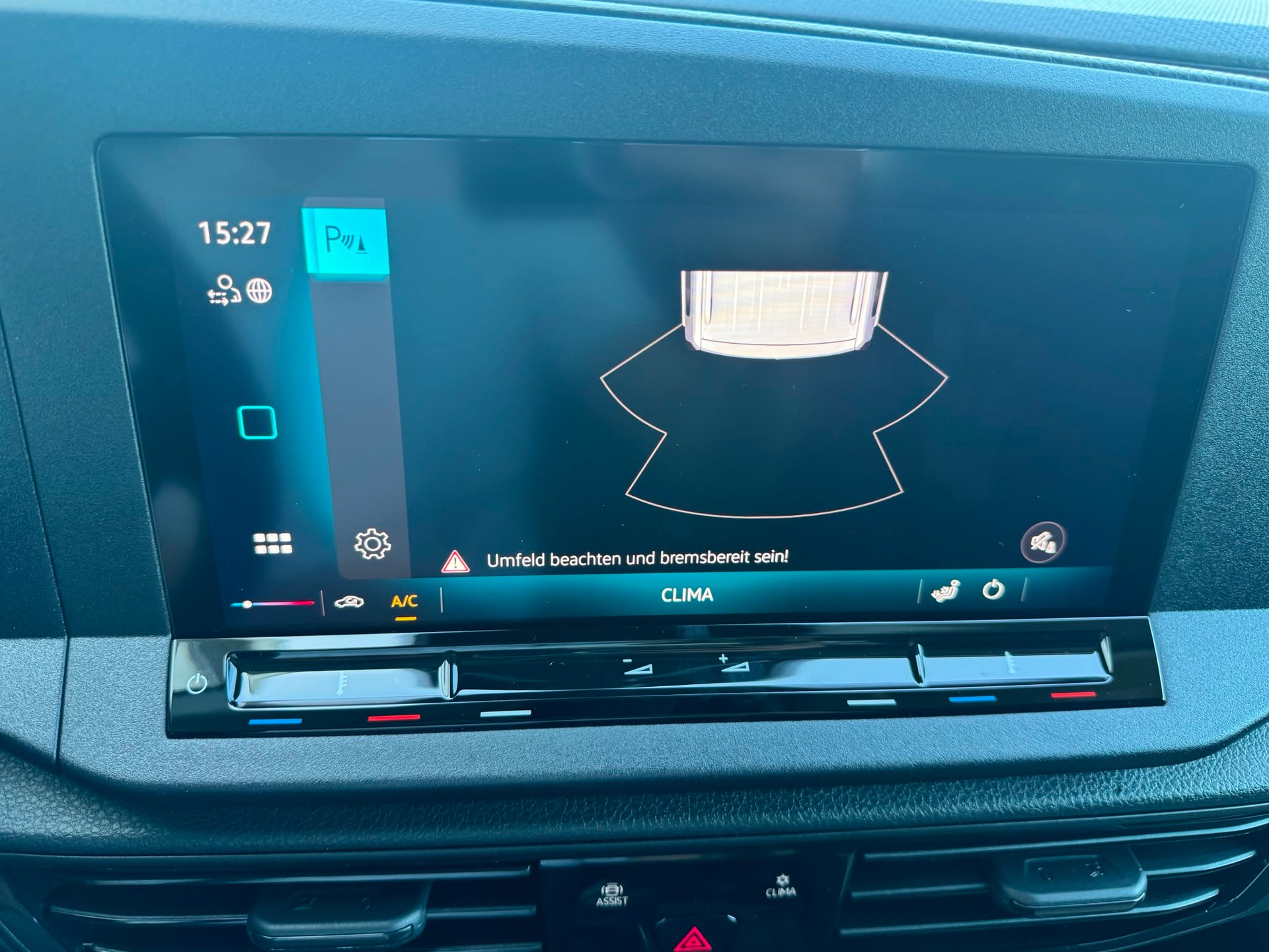 VW Caddy Cargo 2.0TDI Maxi 4Motion-image-12