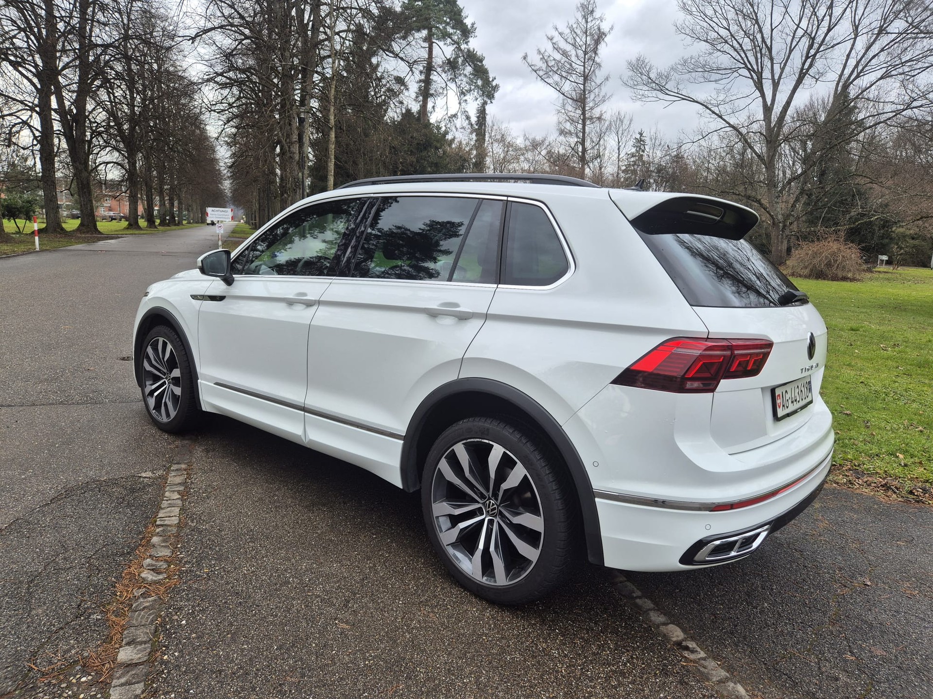VW 2.0 TDI SCR R-Line DSG-image-2