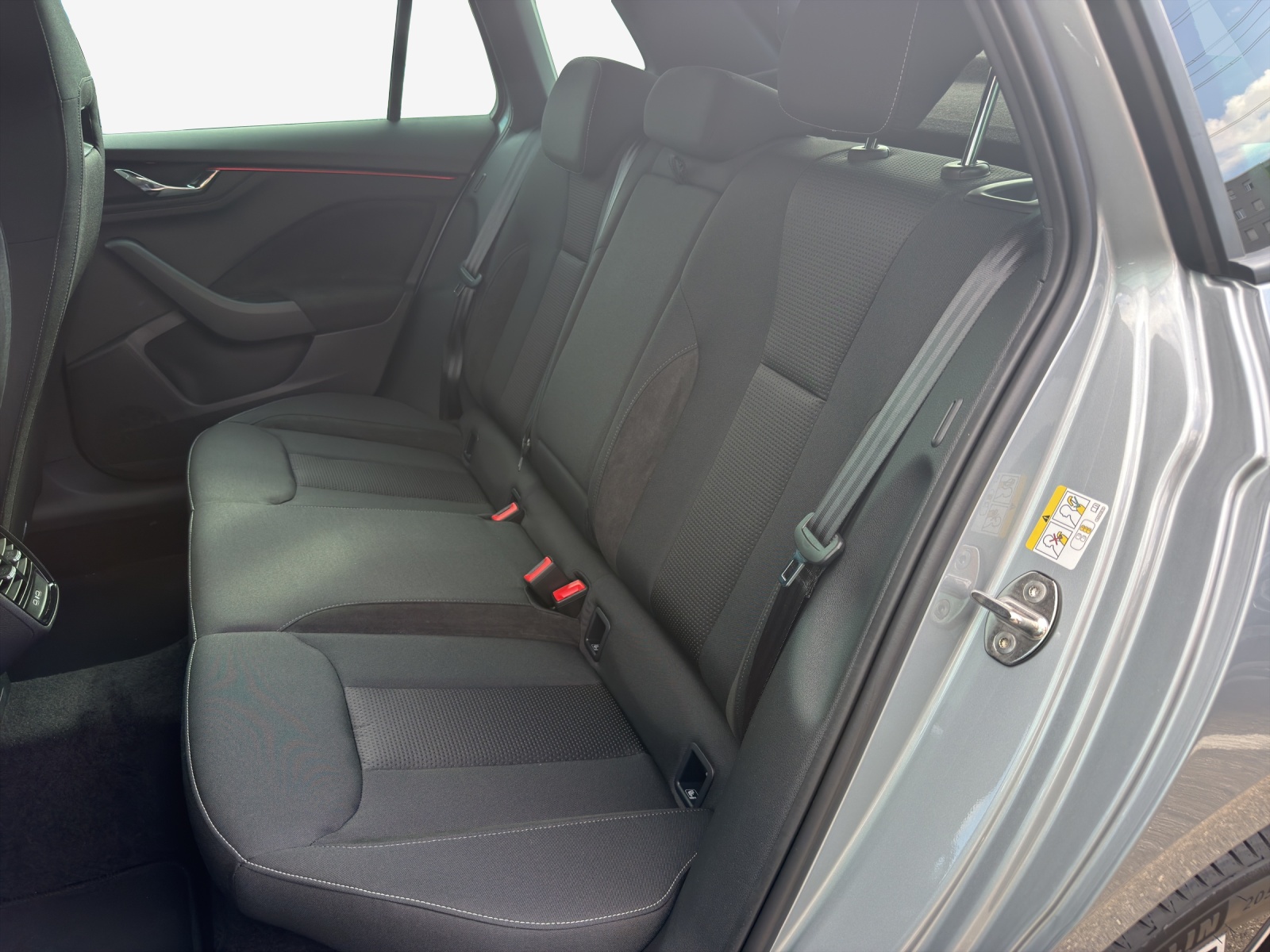 SKODA Kamiq 1.5 TSI Dynamic DSG-image-11
