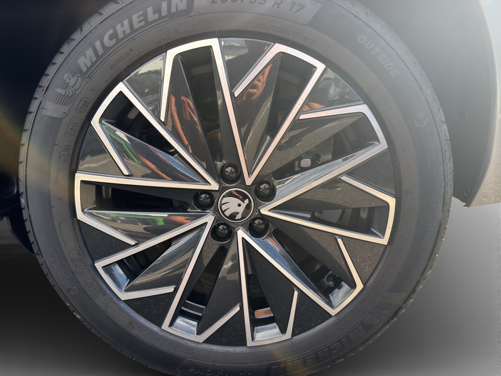 SKODA Kamiq 1.5 TSI Dynamic DSG-image-15