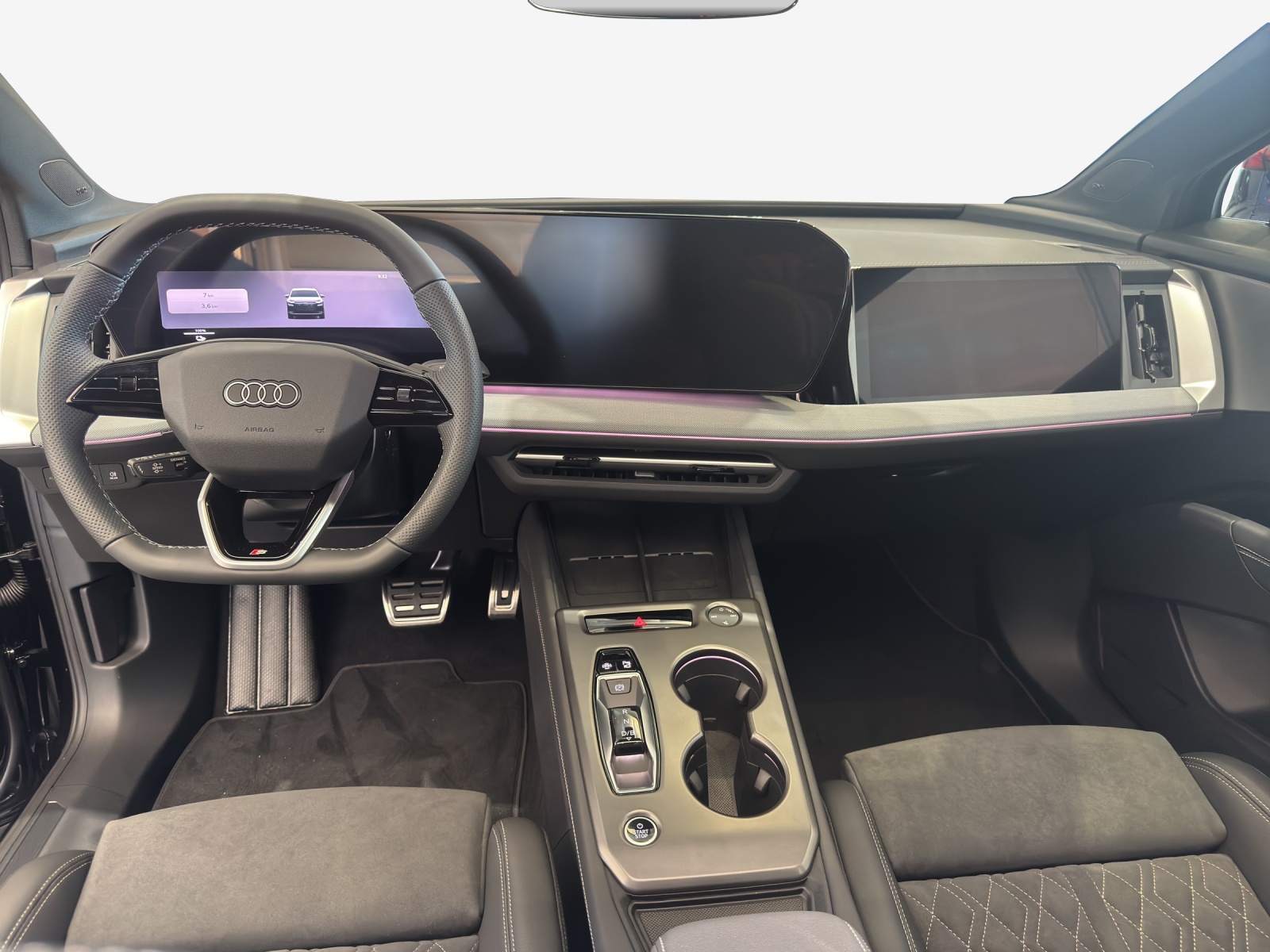 AUDI Q4 e-tron SUV quattro performance-image-8