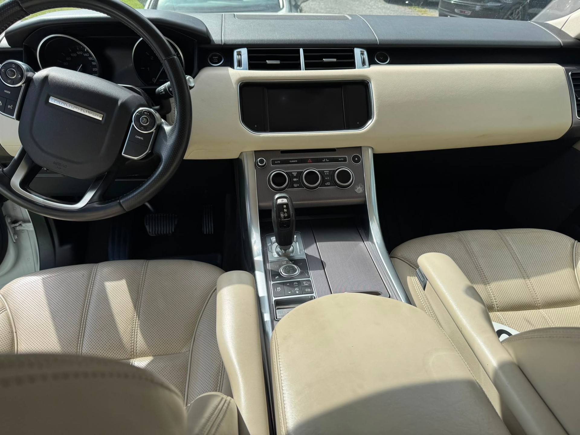 LAND ROVER Range Rover Sport 3.0 SDV6 HSE Automatic-image-7