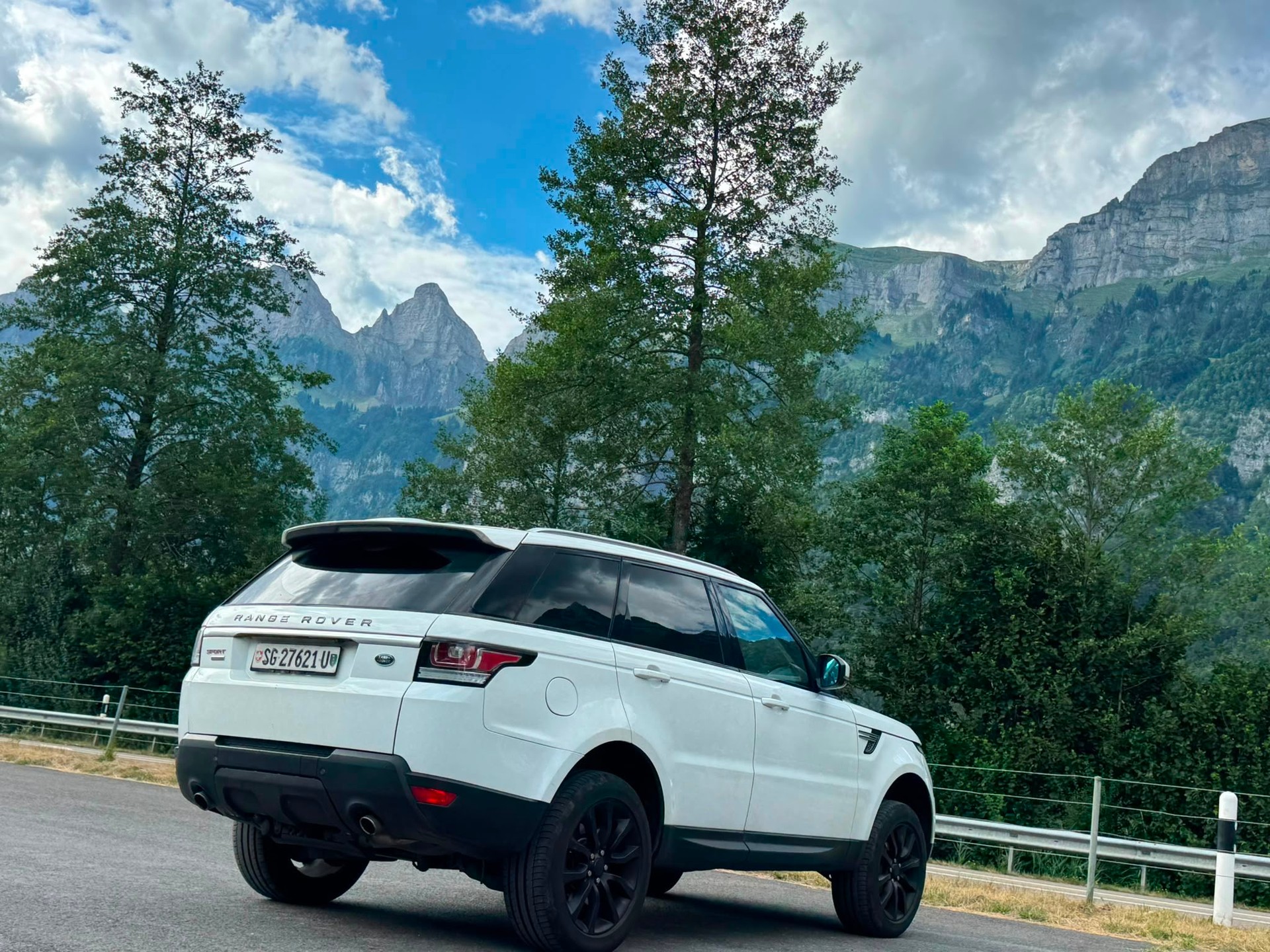 LAND ROVER Range Rover Sport 3.0 SDV6 HSE Automatic-image-12