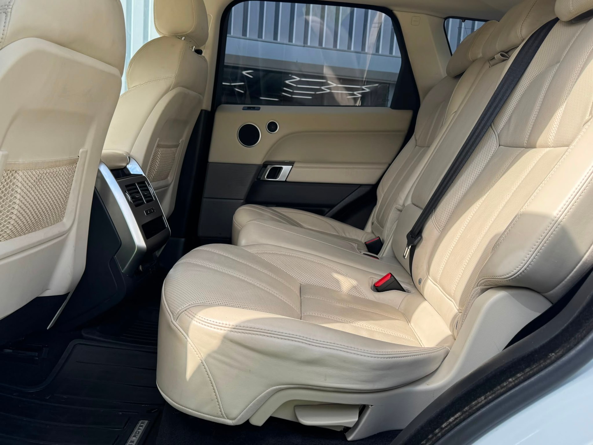 LAND ROVER Range Rover Sport 3.0 SDV6 HSE Automatic-image-8