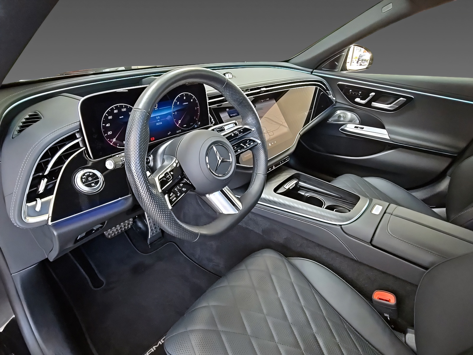 MERCEDES-BENZ E 450 d 4Matic T-Modell AMG Line-image-6