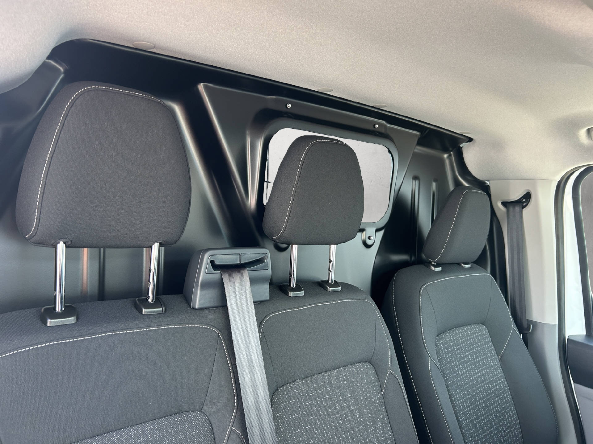 FORD Transit Custom Van 320 L1 2.0 EcoBlue 136 Trend-image-26